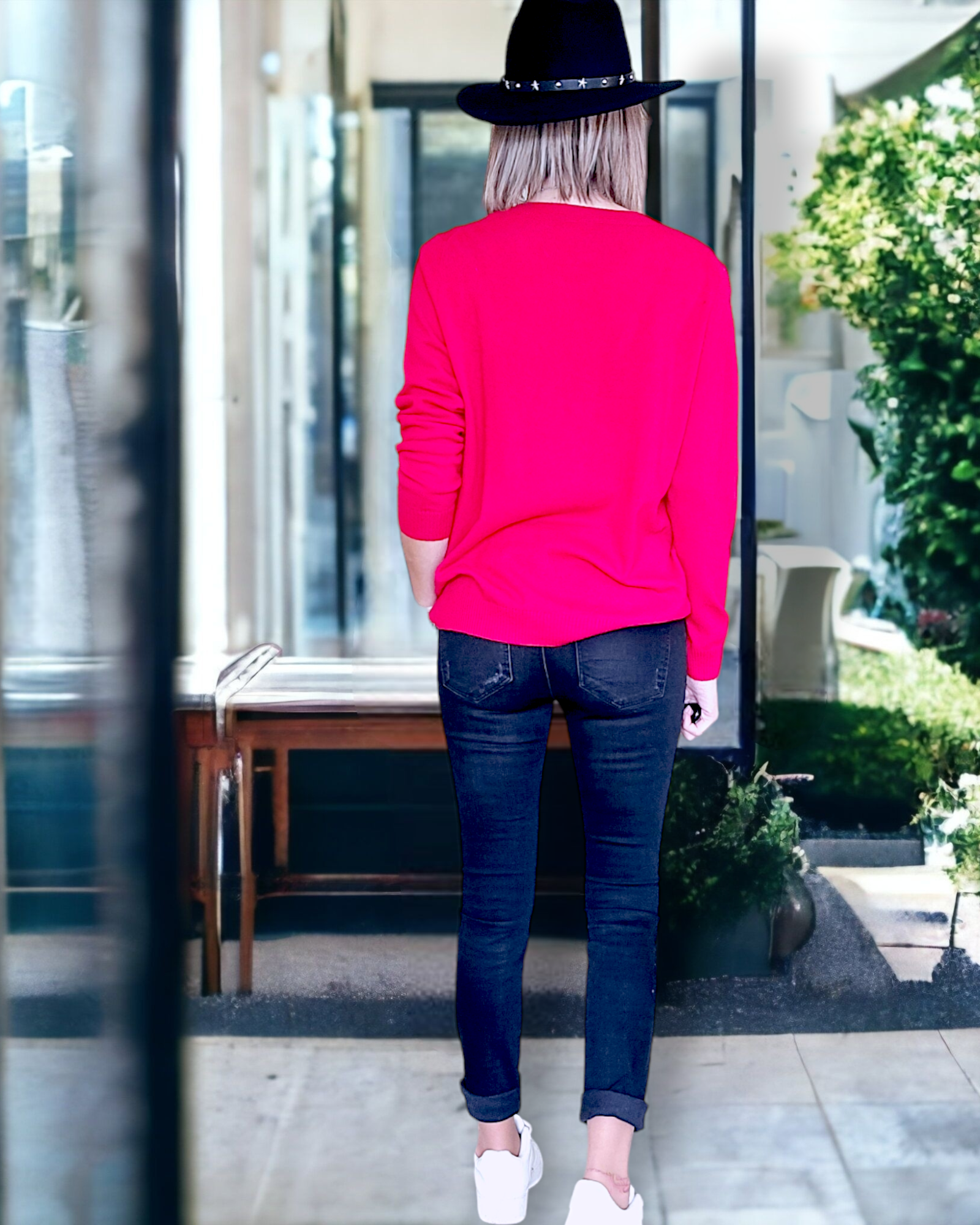 Pull eclair red                                        OUI - 𝐌𝐚𝐫𝐢𝐧𝐚𝟒𝟒𝐟𝐚𝐦𝐢𝐥𝐲