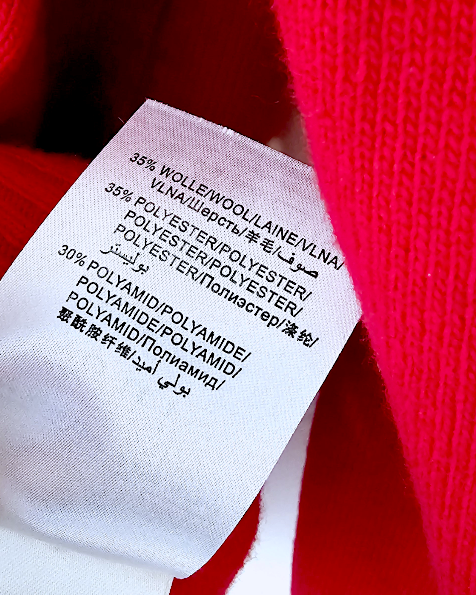 Pull eclair red                                        OUI - 𝐌𝐚𝐫𝐢𝐧𝐚𝟒𝟒𝐟𝐚𝐦𝐢𝐥𝐲