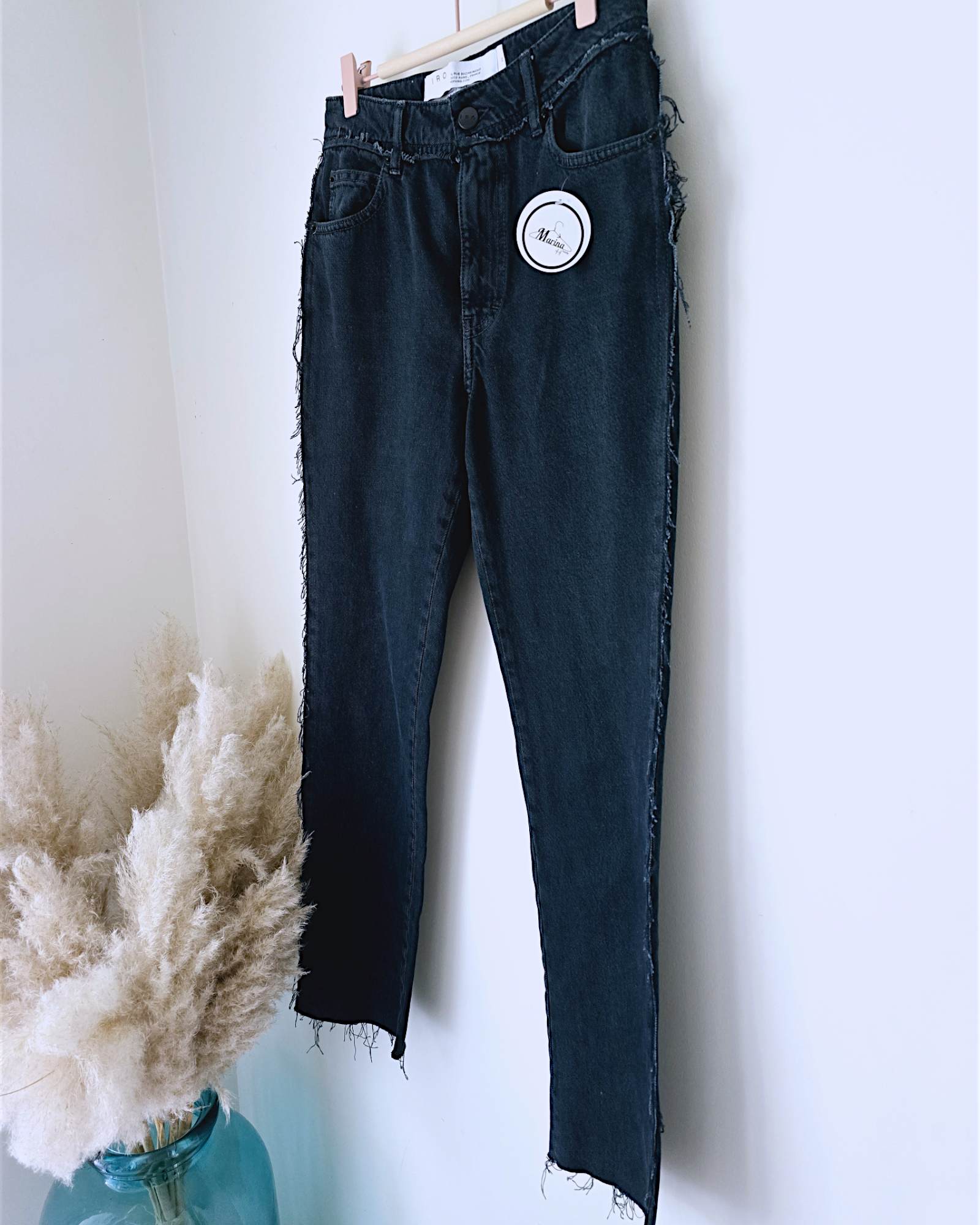 Jean franges - 𝐌𝐚𝐫𝐢𝐧𝐚𝟒𝟒𝐟𝐚𝐦𝐢𝐥𝐲