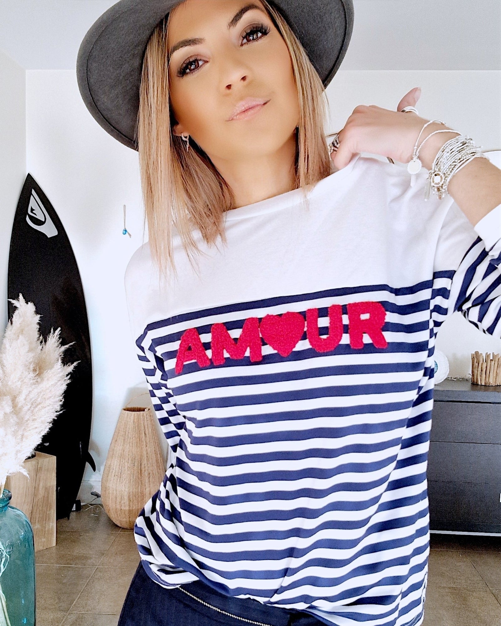 Tee-shirt AMOUR - 𝐌𝐚𝐫𝐢𝐧𝐚𝟒𝟒𝐟𝐚𝐦𝐢𝐥𝐲