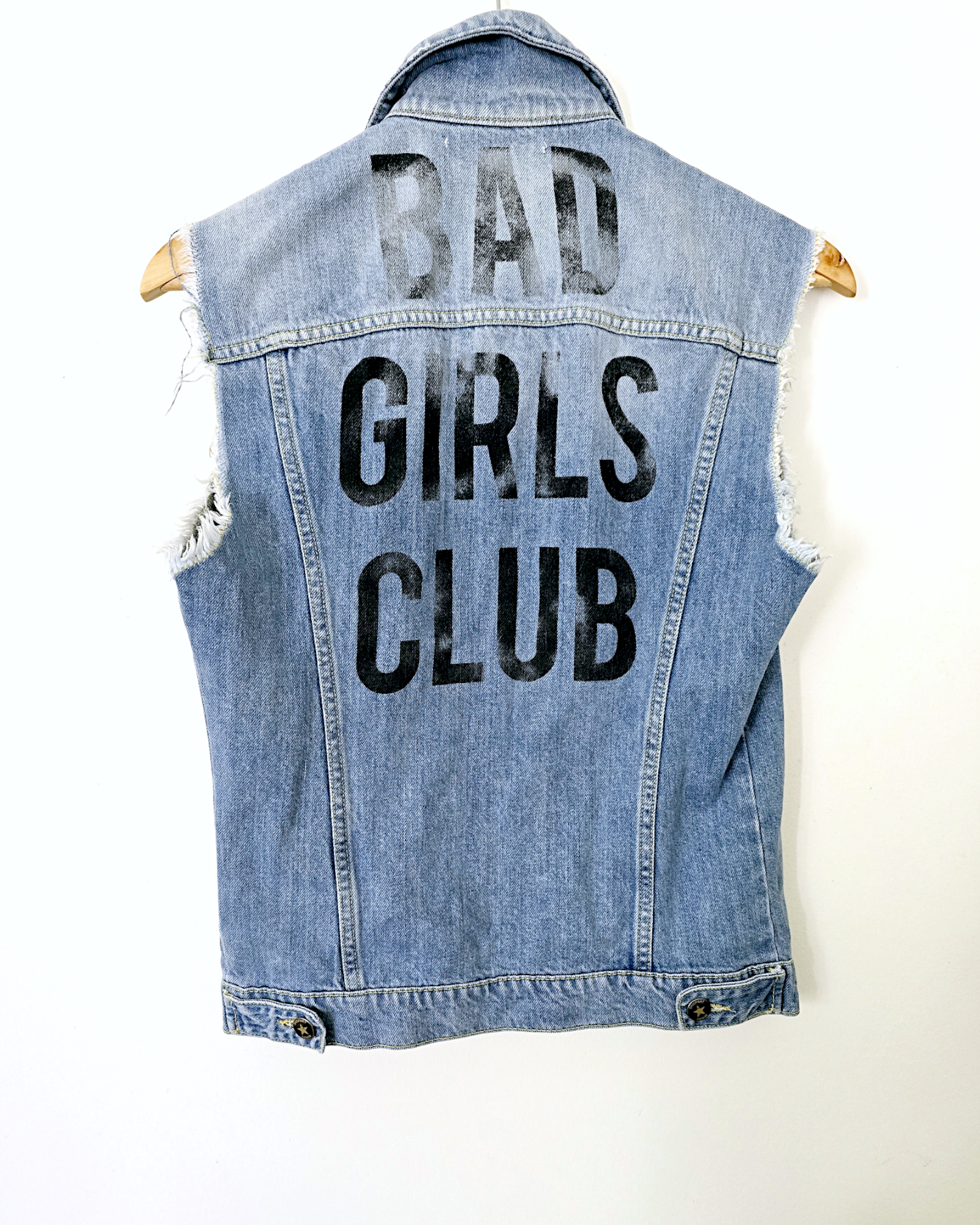 Veste denim Girls sans manche - 𝐌𝐚𝐫𝐢𝐧𝐚𝟒𝟒𝐟𝐚𝐦𝐢𝐥𝐲