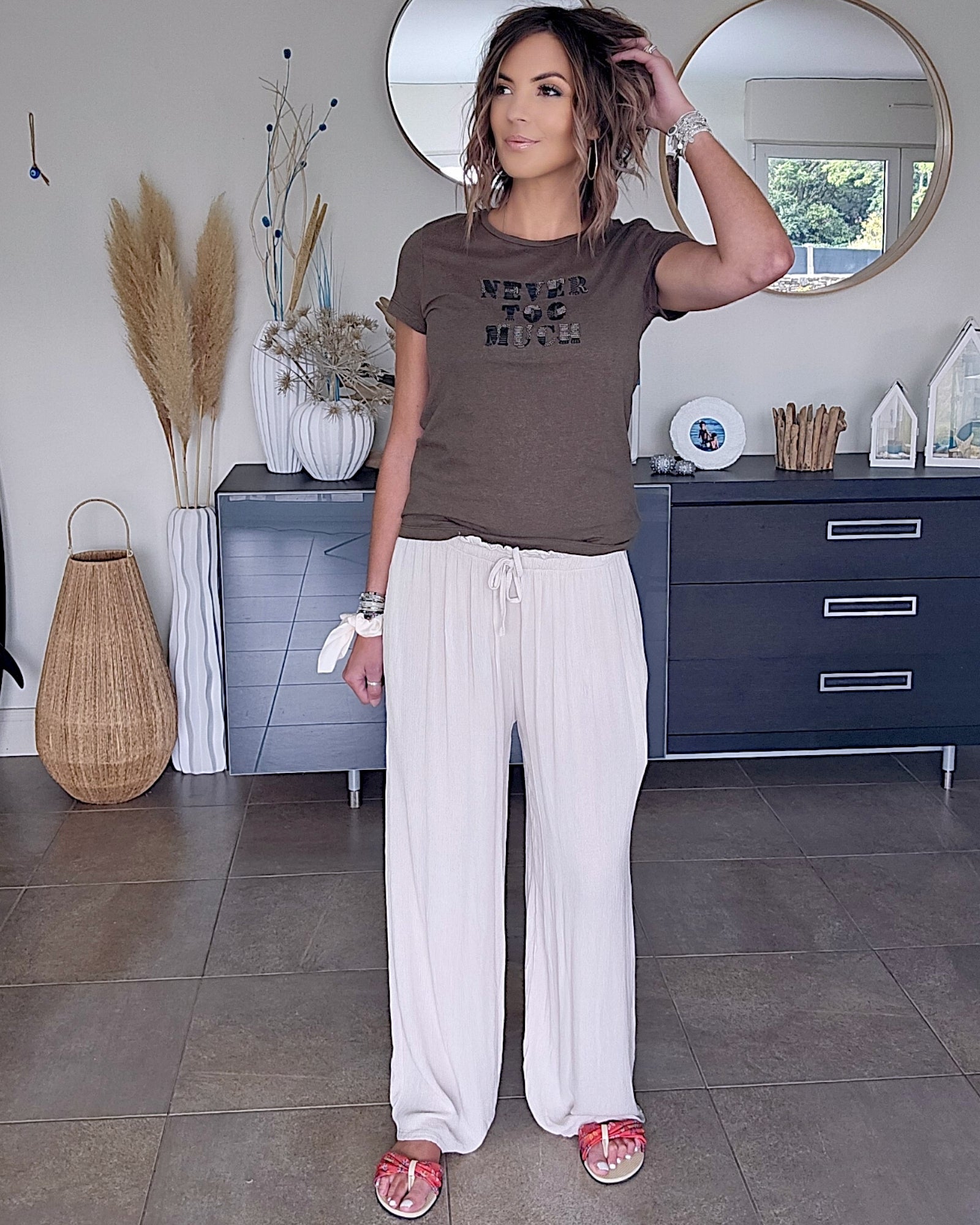 Pantalon fluide beige - 𝐌𝐚𝐫𝐢𝐧𝐚𝟒𝟒𝐟𝐚𝐦𝐢𝐥𝐲
