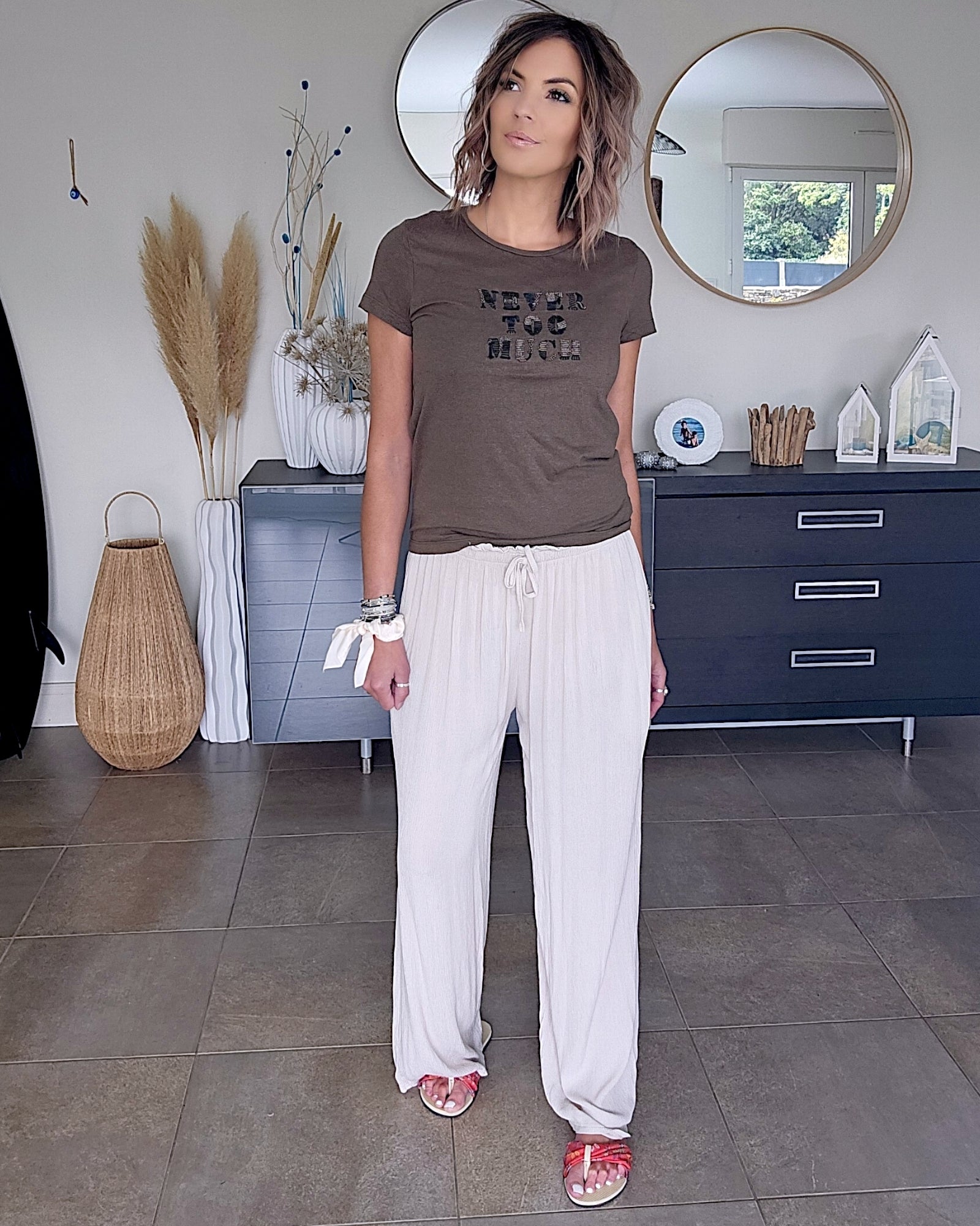 Pantalon fluide beige - 𝐌𝐚𝐫𝐢𝐧𝐚𝟒𝟒𝐟𝐚𝐦𝐢𝐥𝐲