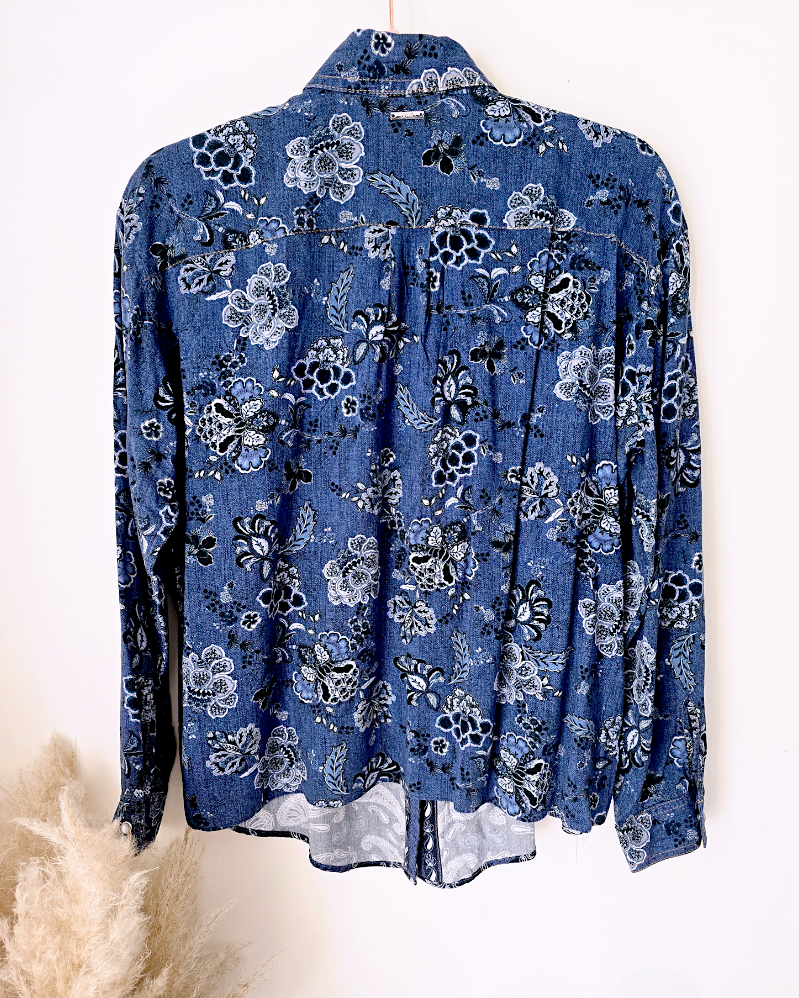Chemise bandana bleu - 𝐌𝐚𝐫𝐢𝐧𝐚𝟒𝟒𝐟𝐚𝐦𝐢𝐥𝐲