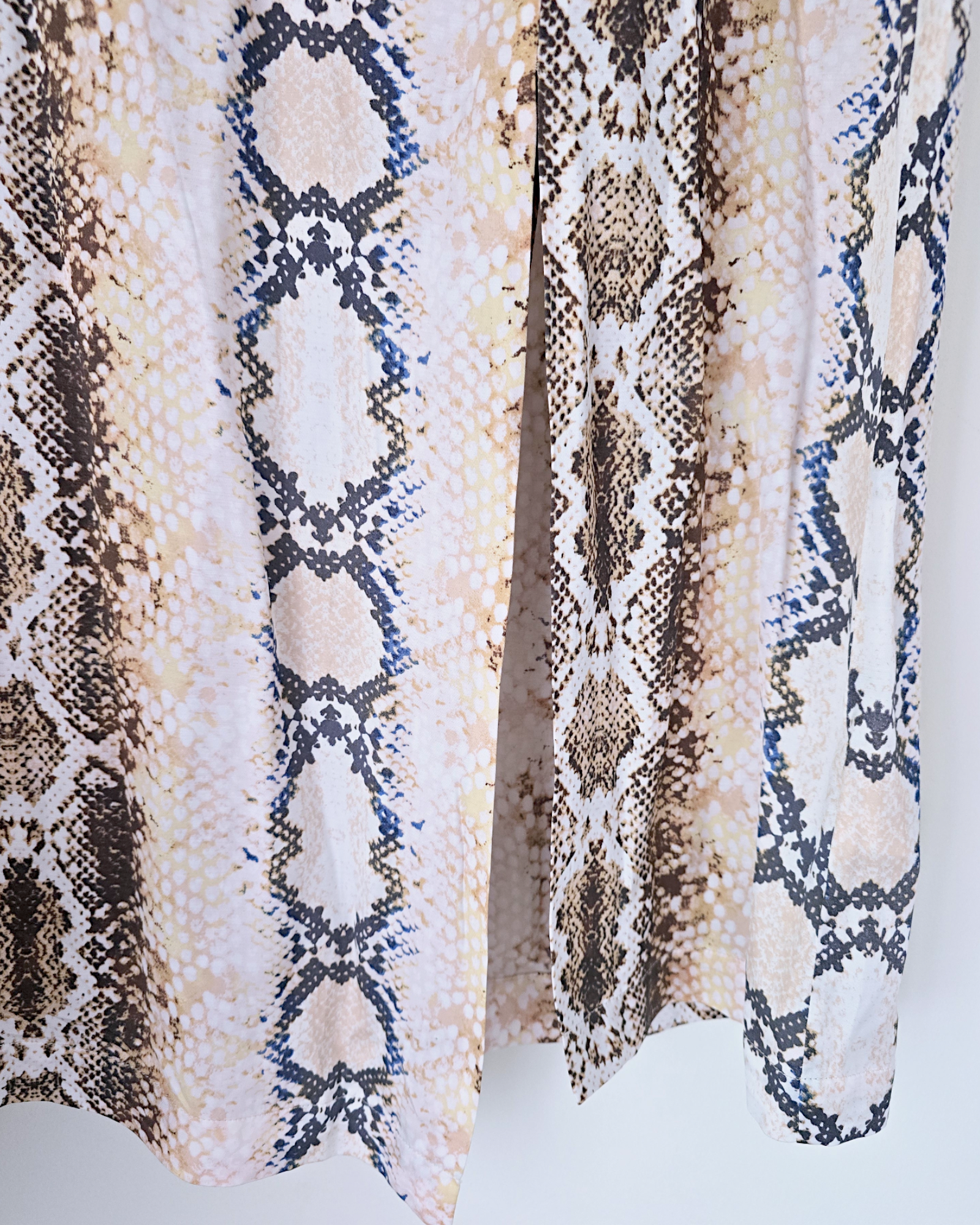Jupe midi à imprimé python - 𝐌𝐚𝐫𝐢𝐧𝐚𝟒𝟒𝐟𝐚𝐦𝐢𝐥𝐲