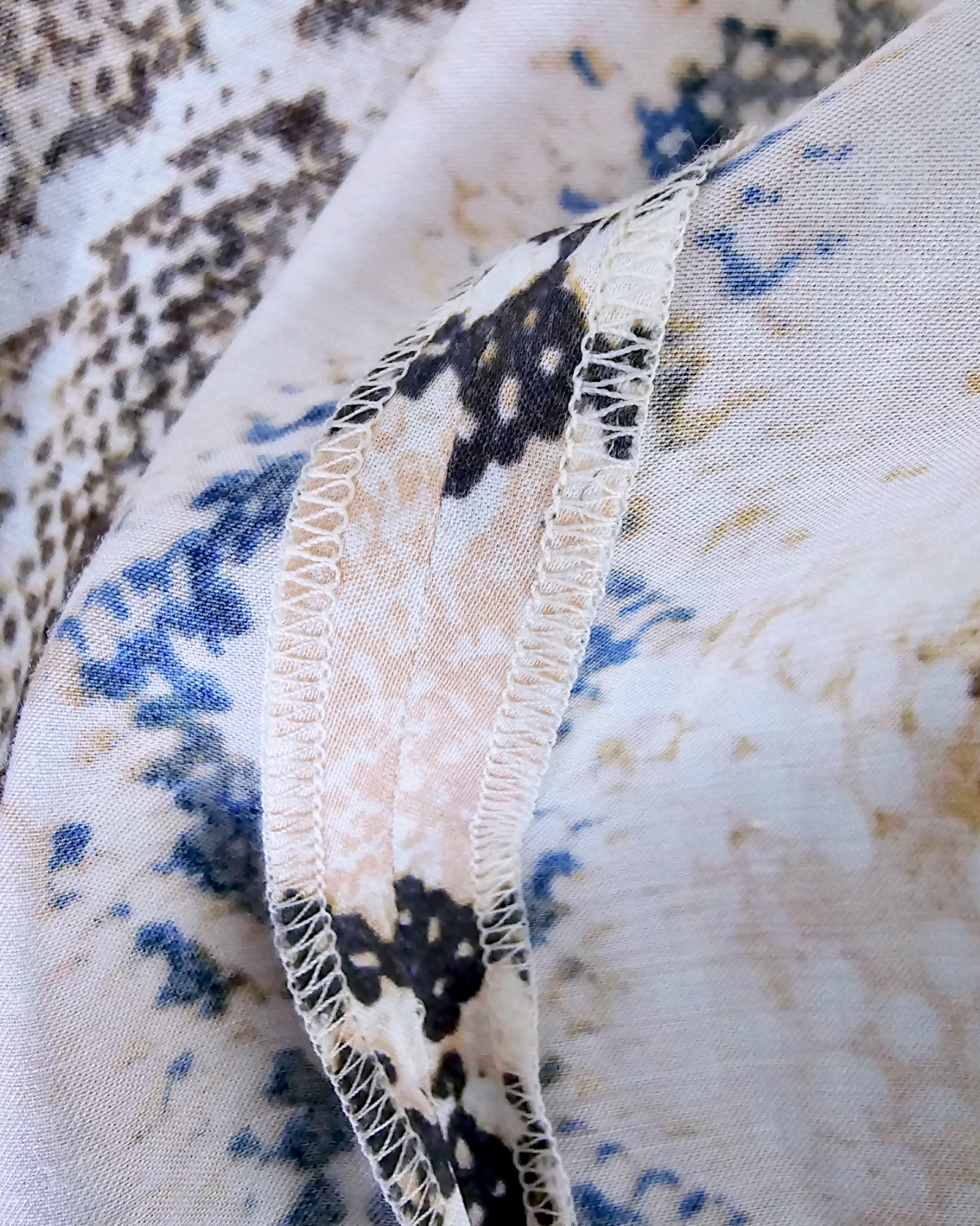 Jupe midi à imprimé python - 𝐌𝐚𝐫𝐢𝐧𝐚𝟒𝟒𝐟𝐚𝐦𝐢𝐥𝐲