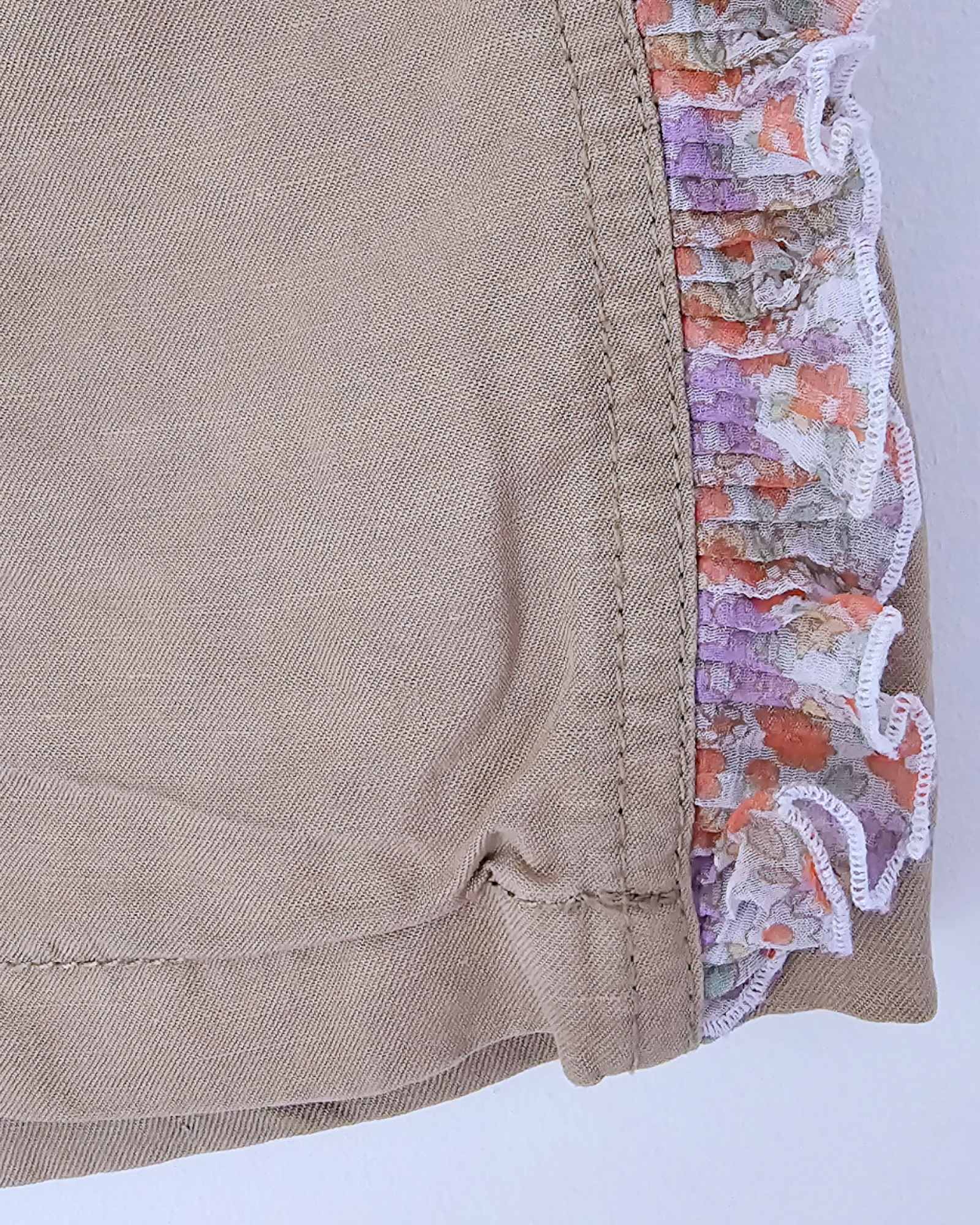Short beige - 𝐌𝐚𝐫𝐢𝐧𝐚𝟒𝟒𝐟𝐚𝐦𝐢𝐥𝐲