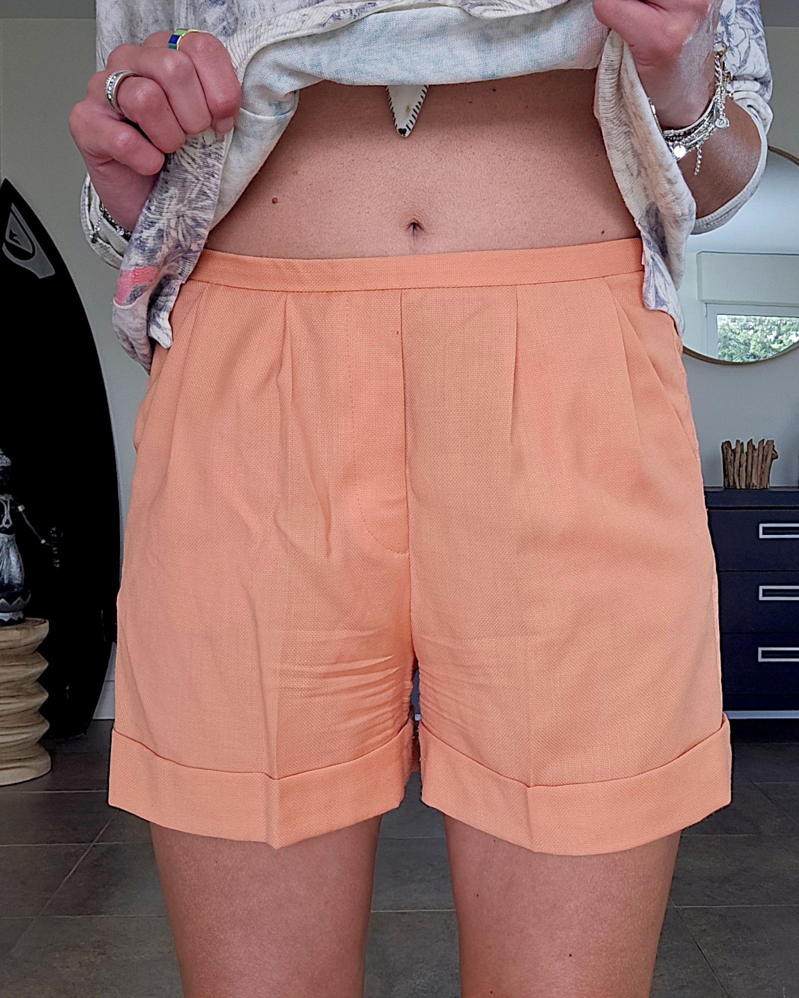 Short abricot - 𝐌𝐚𝐫𝐢𝐧𝐚𝟒𝟒𝐟𝐚𝐦𝐢𝐥𝐲