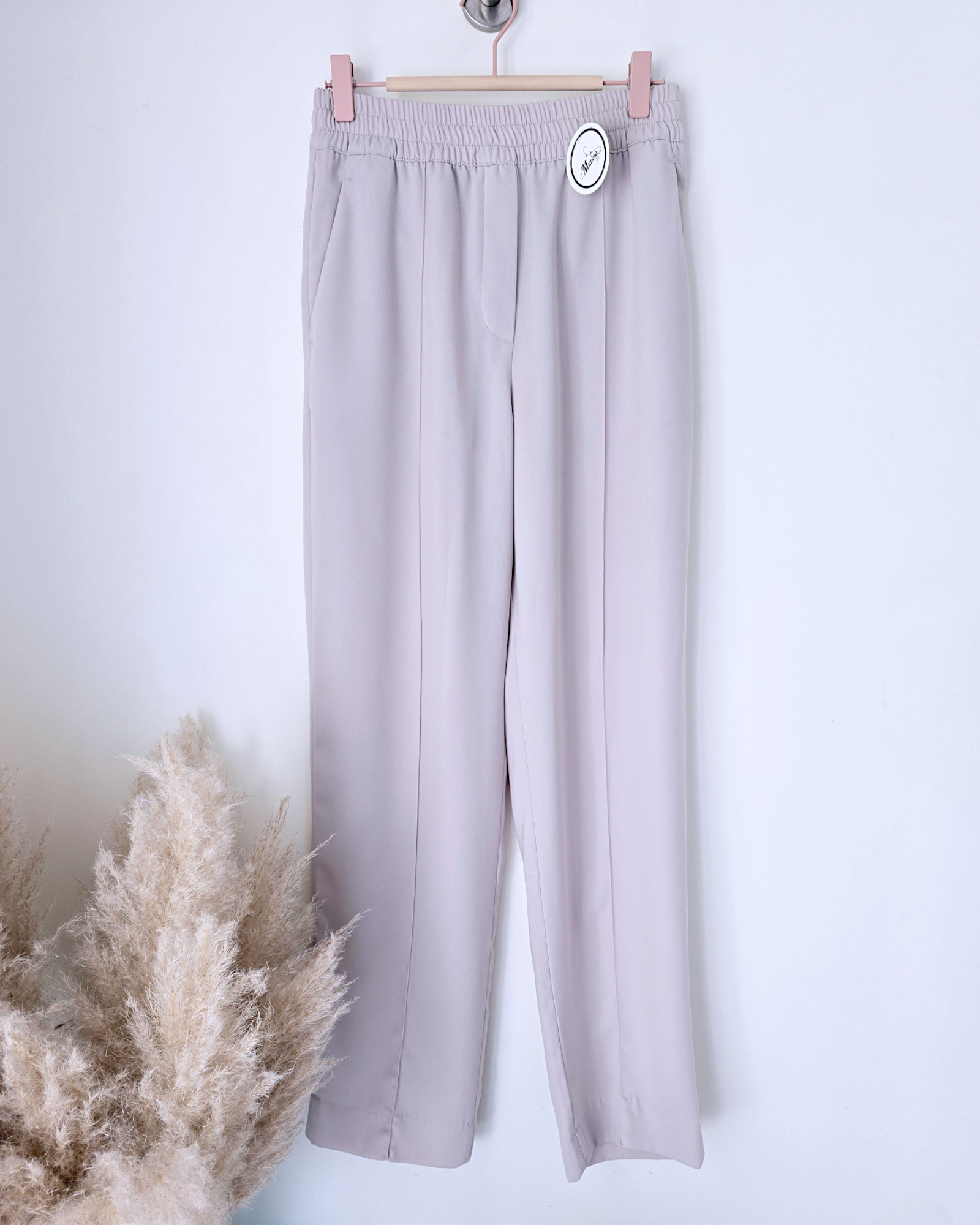 Pantalon chic - 𝐌𝐚𝐫𝐢𝐧𝐚𝟒𝟒𝐟𝐚𝐦𝐢𝐥𝐲