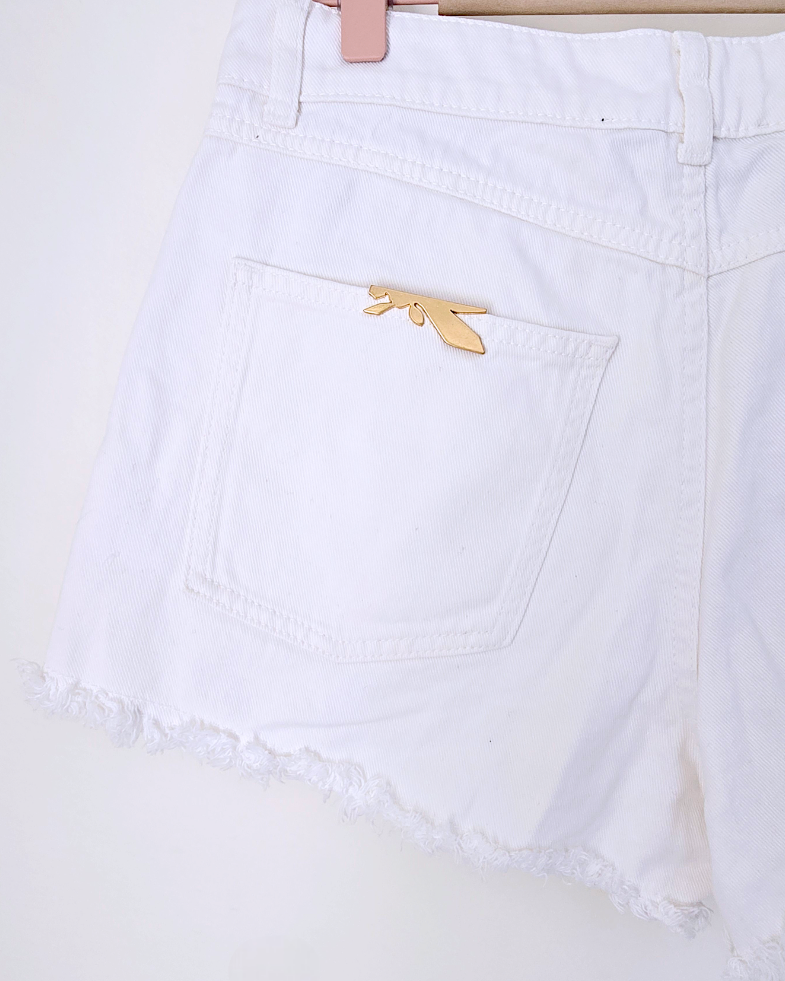 Short denim blanc - 𝐌𝐚𝐫𝐢𝐧𝐚𝟒𝟒𝐟𝐚𝐦𝐢𝐥𝐲