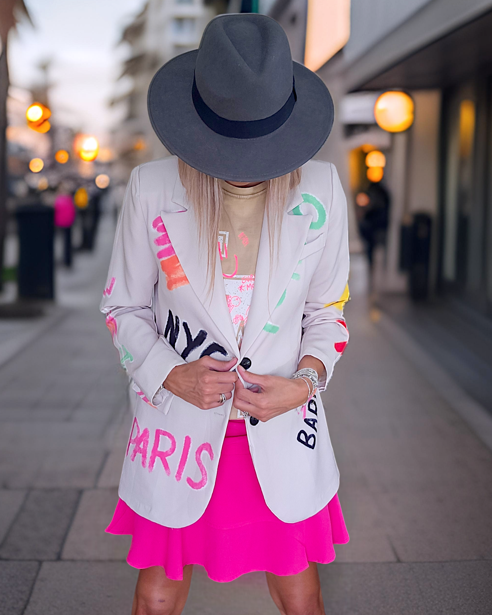Veste à tag beige - 𝐌𝐚𝐫𝐢𝐧𝐚𝟒𝟒𝐟𝐚𝐦𝐢𝐥𝐲