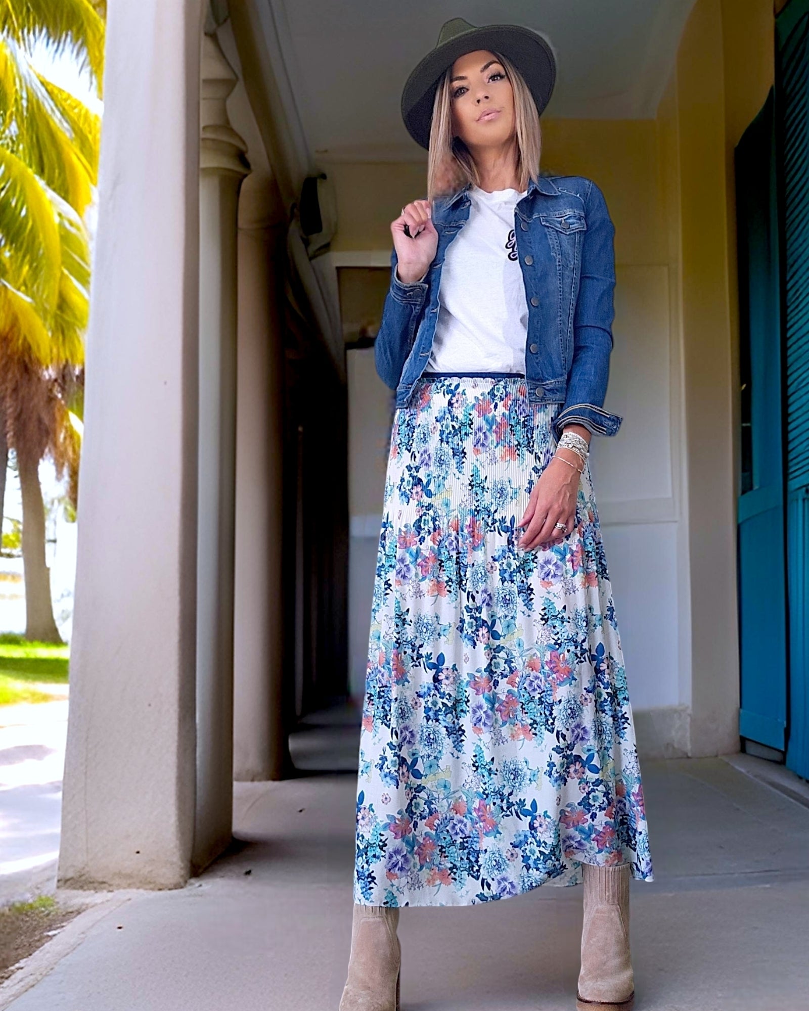 Jupe maxi flowers - 𝐌𝐚𝐫𝐢𝐧𝐚𝟒𝟒𝐟𝐚𝐦𝐢𝐥𝐲