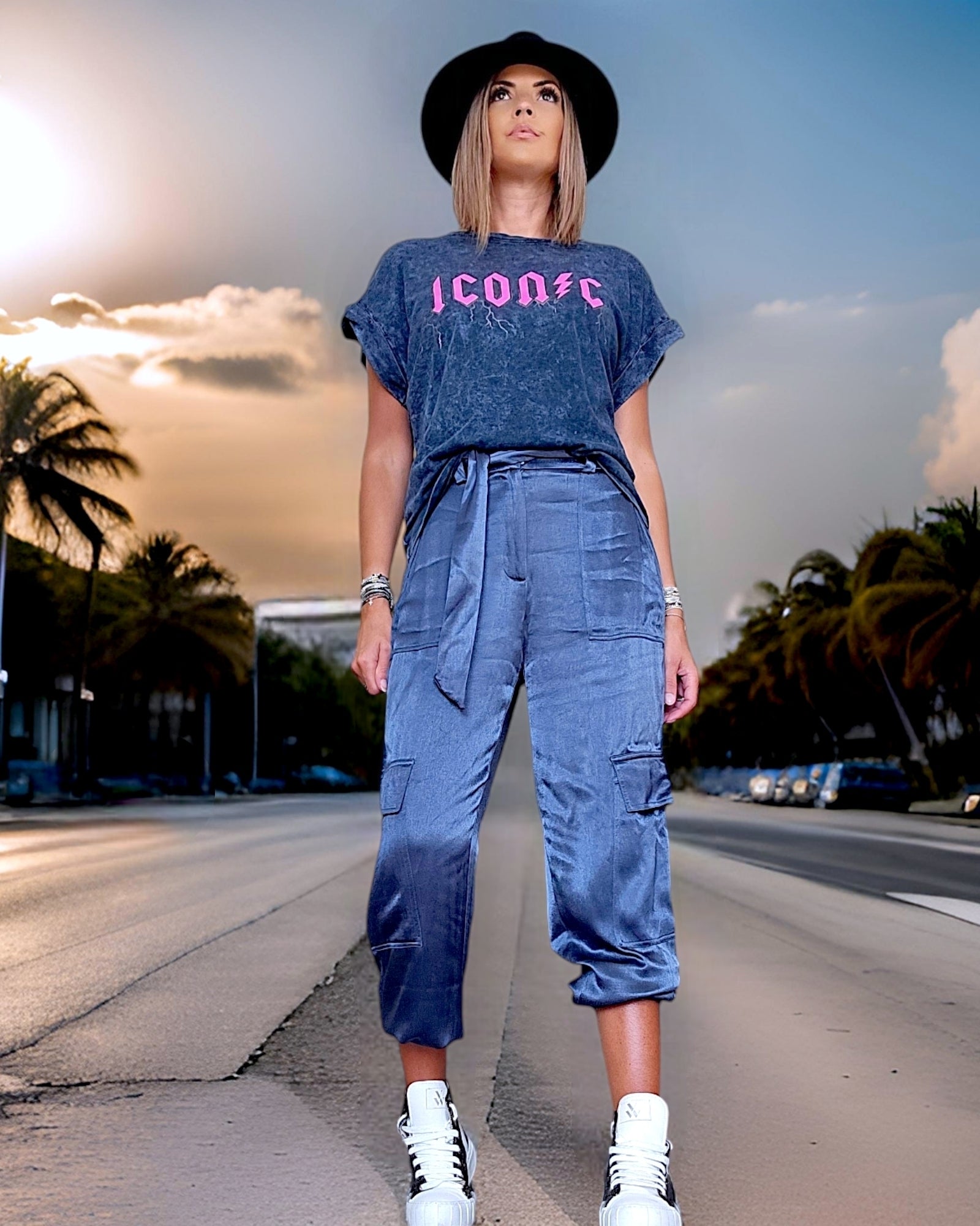 Tee-shirt Icon↯c - 𝐌𝐚𝐫𝐢𝐧𝐚𝟒𝟒𝐟𝐚𝐦𝐢𝐥𝐲