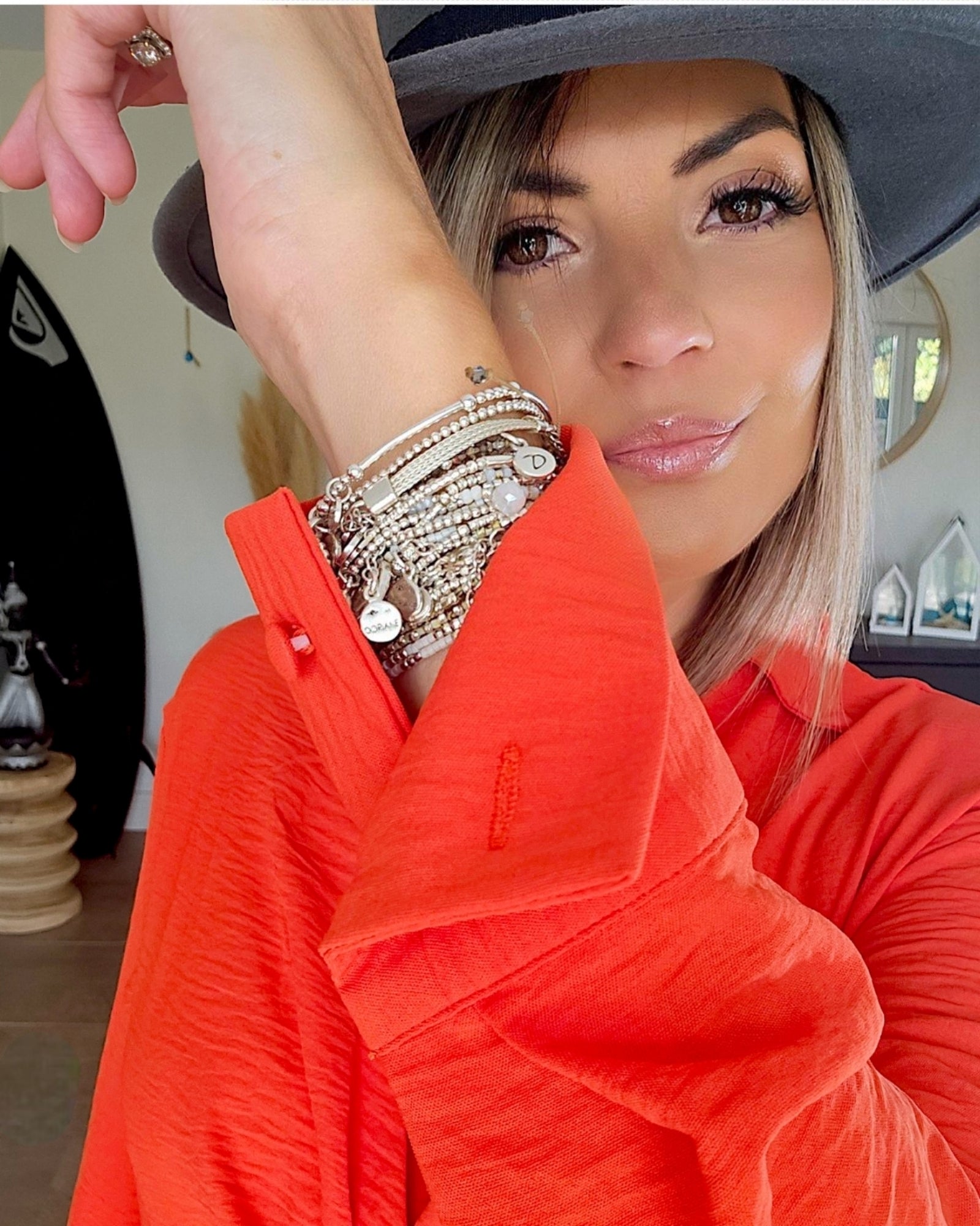 Robe chic rouge corail - 𝐌𝐚𝐫𝐢𝐧𝐚𝟒𝟒𝐟𝐚𝐦𝐢𝐥𝐲