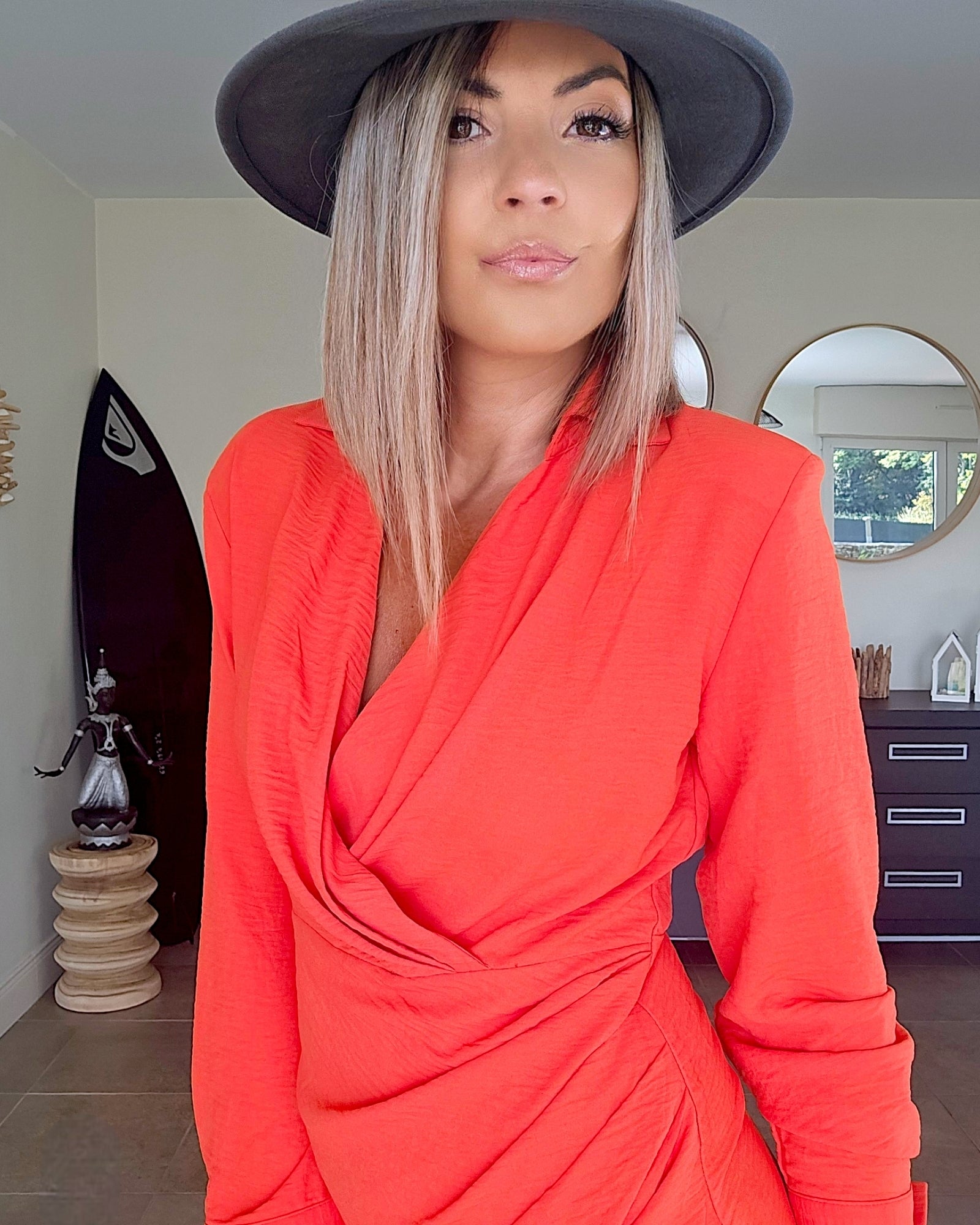Robe chic rouge corail - 𝐌𝐚𝐫𝐢𝐧𝐚𝟒𝟒𝐟𝐚𝐦𝐢𝐥𝐲