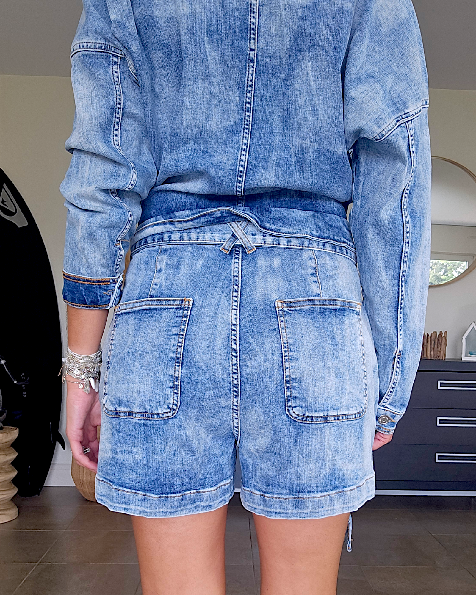 Combi-short en denim - 𝐌𝐚𝐫𝐢𝐧𝐚𝟒𝟒𝐟𝐚𝐦𝐢𝐥𝐲