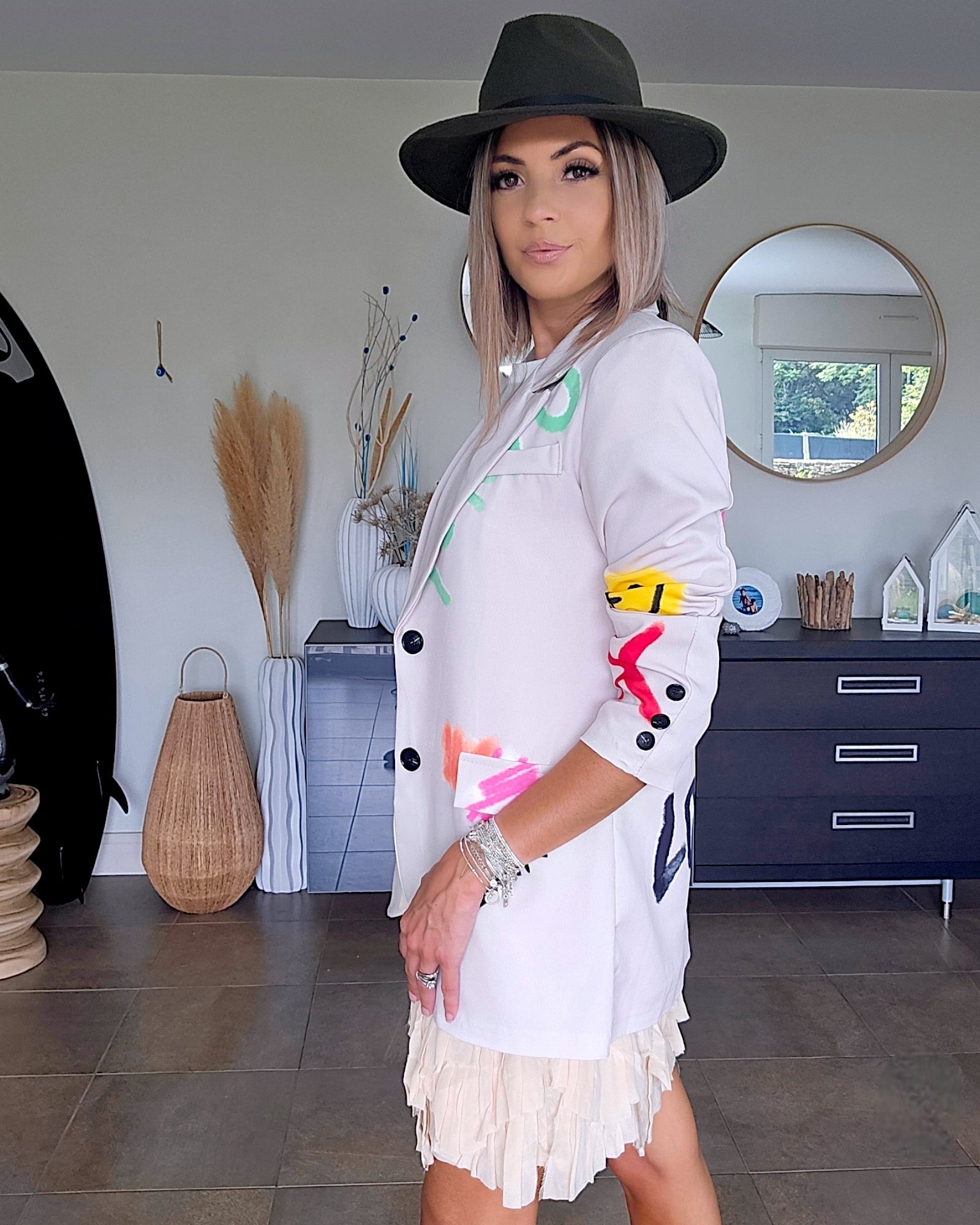 Veste à tag beige - 𝐌𝐚𝐫𝐢𝐧𝐚𝟒𝟒𝐟𝐚𝐦𝐢𝐥𝐲