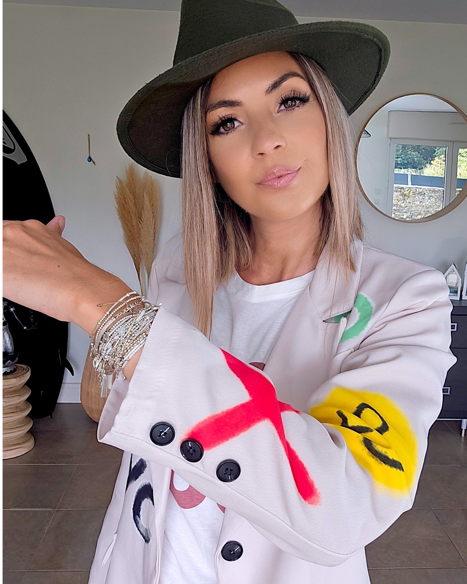 Veste à tag beige - 𝐌𝐚𝐫𝐢𝐧𝐚𝟒𝟒𝐟𝐚𝐦𝐢𝐥𝐲