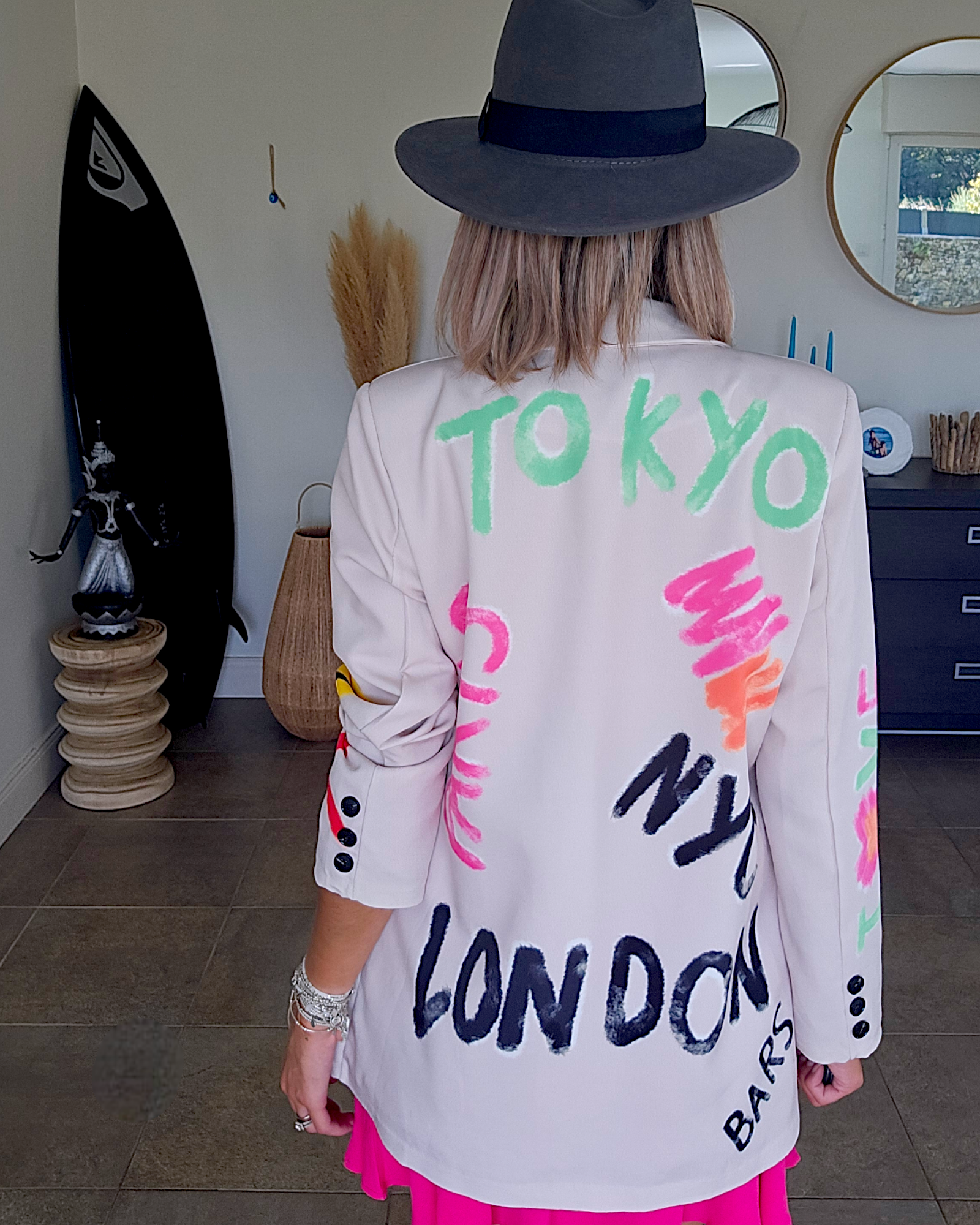 Veste à tag beige - 𝐌𝐚𝐫𝐢𝐧𝐚𝟒𝟒𝐟𝐚𝐦𝐢𝐥𝐲