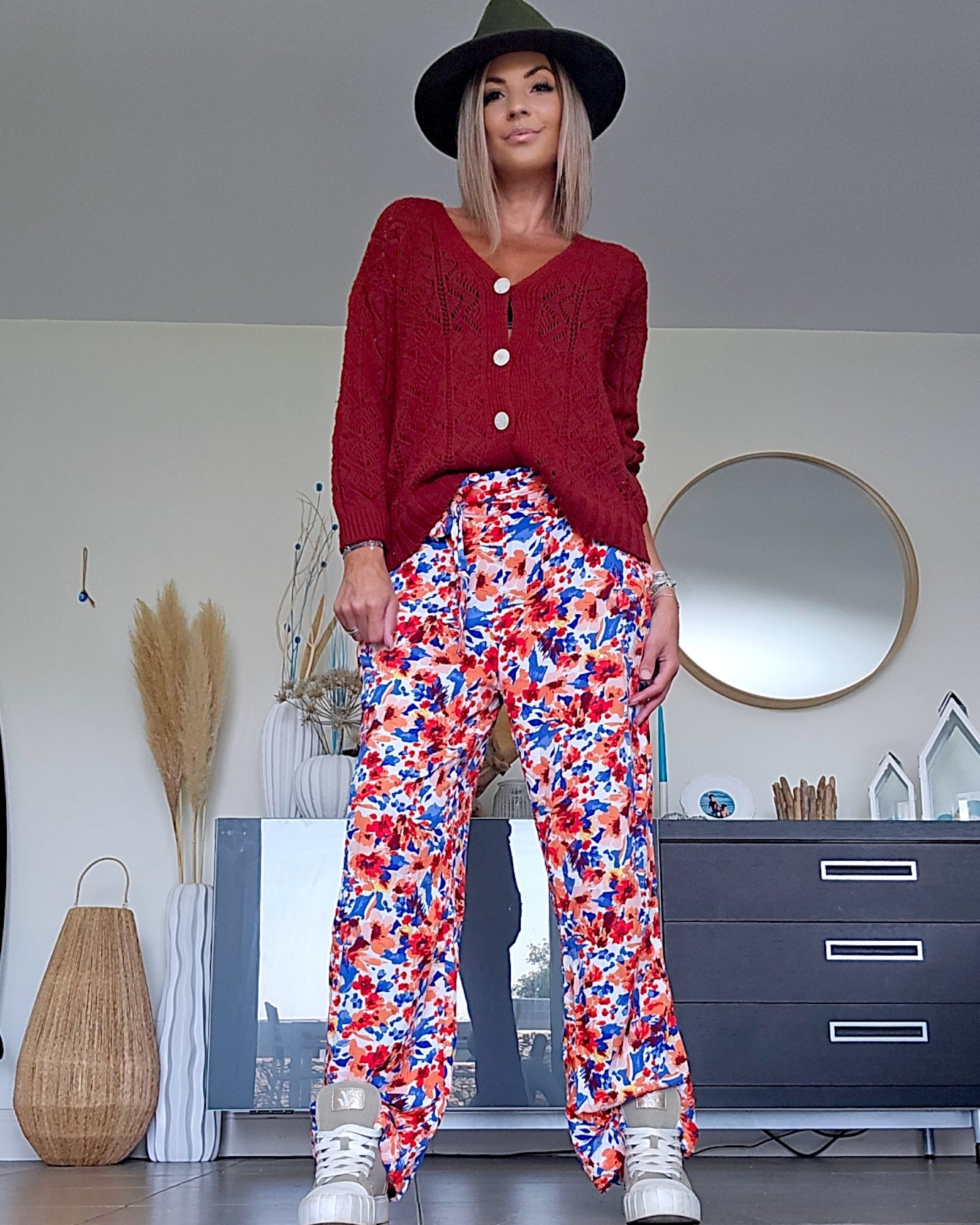 Cardigan ajouré - 𝐌𝐚𝐫𝐢𝐧𝐚𝟒𝟒𝐟𝐚𝐦𝐢𝐥𝐲