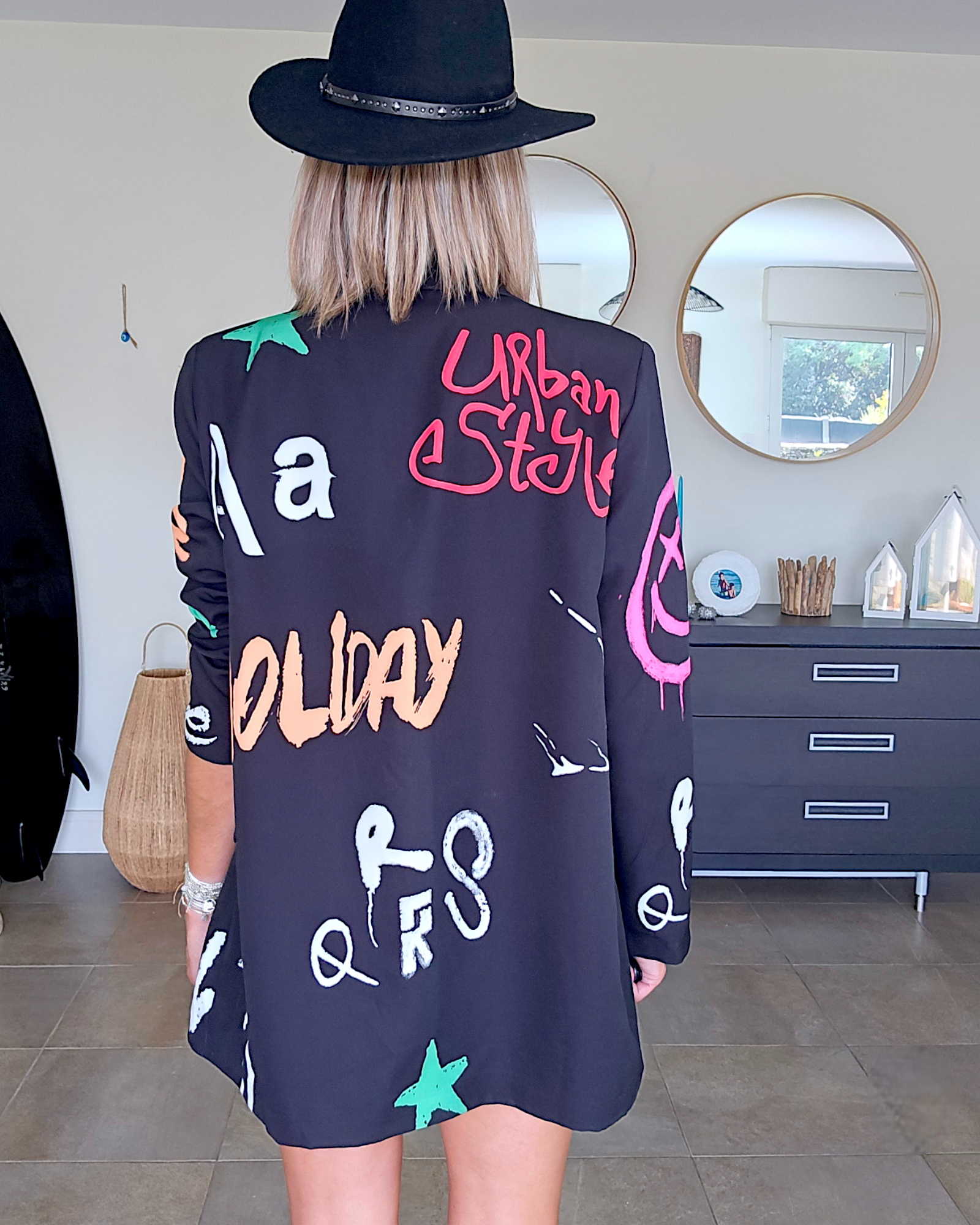 Veste à tag noire - 𝐌𝐚𝐫𝐢𝐧𝐚𝟒𝟒𝐟𝐚𝐦𝐢𝐥𝐲