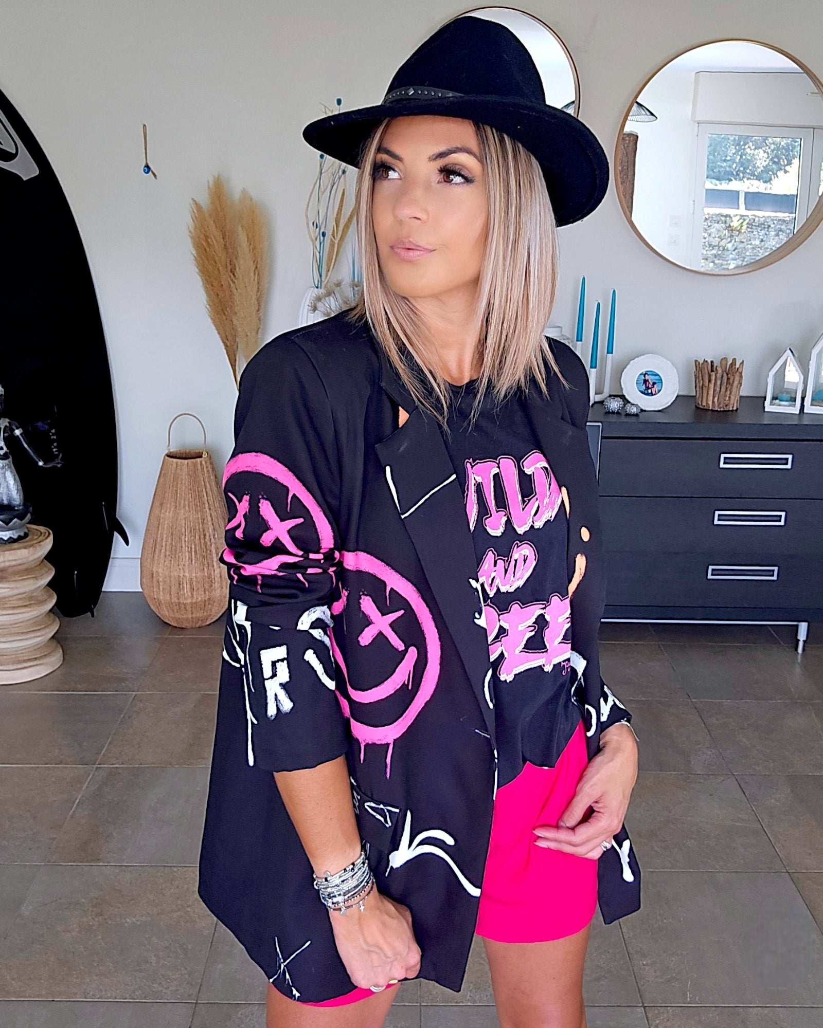 Veste à tag noire - 𝐌𝐚𝐫𝐢𝐧𝐚𝟒𝟒𝐟𝐚𝐦𝐢𝐥𝐲