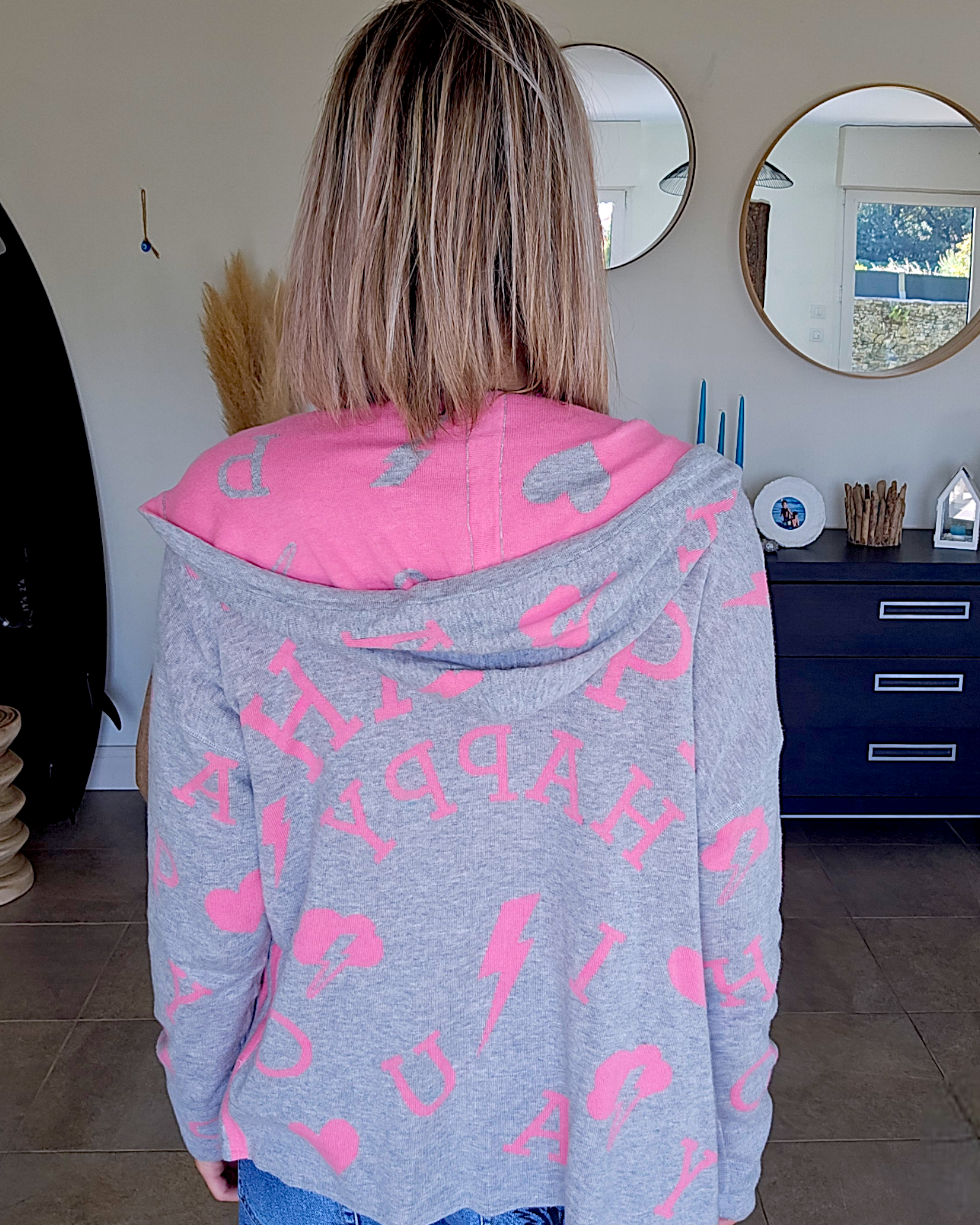 Cardigan reversible à tag - 𝐌𝐚𝐫𝐢𝐧𝐚𝟒𝟒𝐟𝐚𝐦𝐢𝐥𝐲