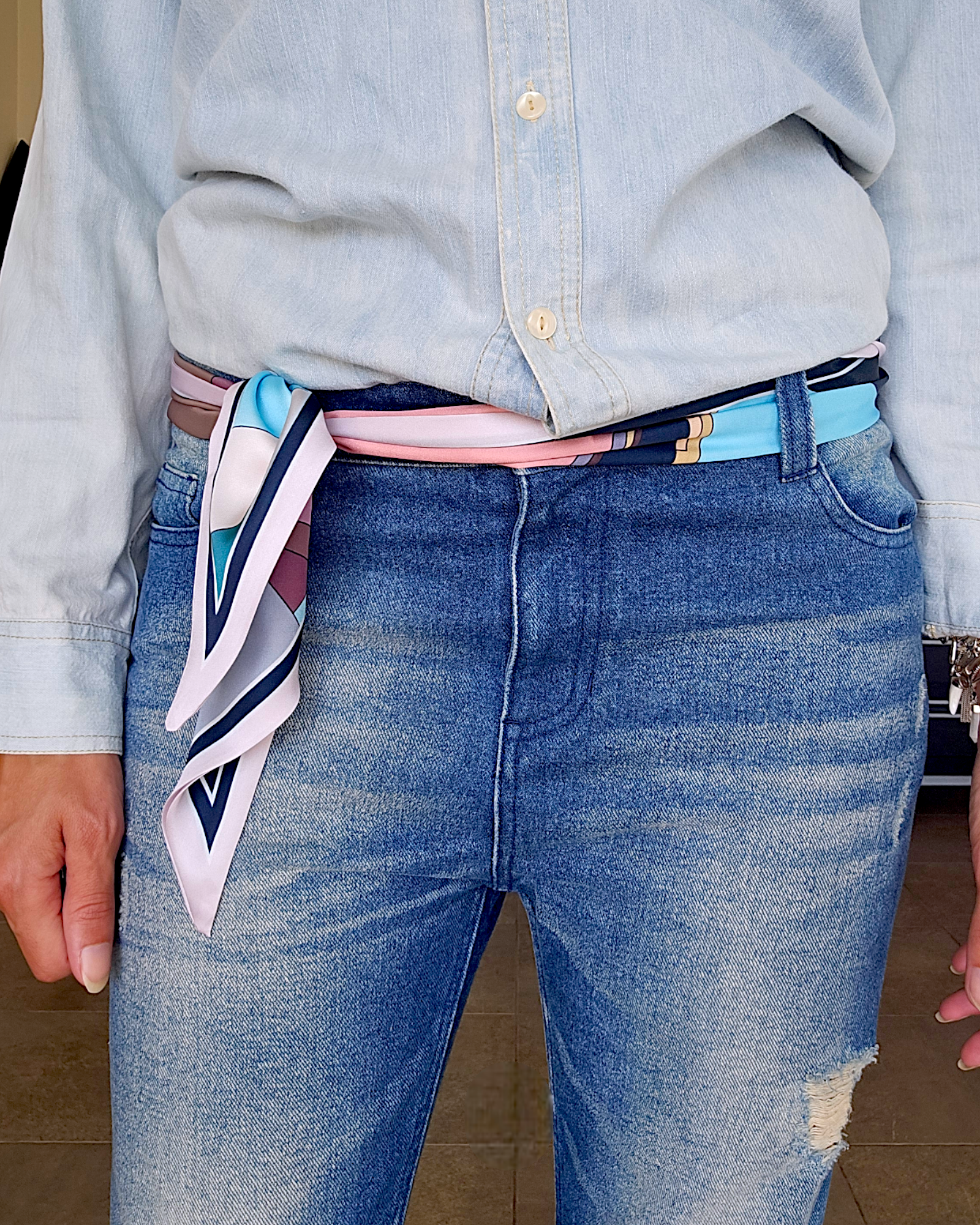 Combinaison avec foulard - 𝐌𝐚𝐫𝐢𝐧𝐚𝟒𝟒𝐟𝐚𝐦𝐢𝐥𝐲