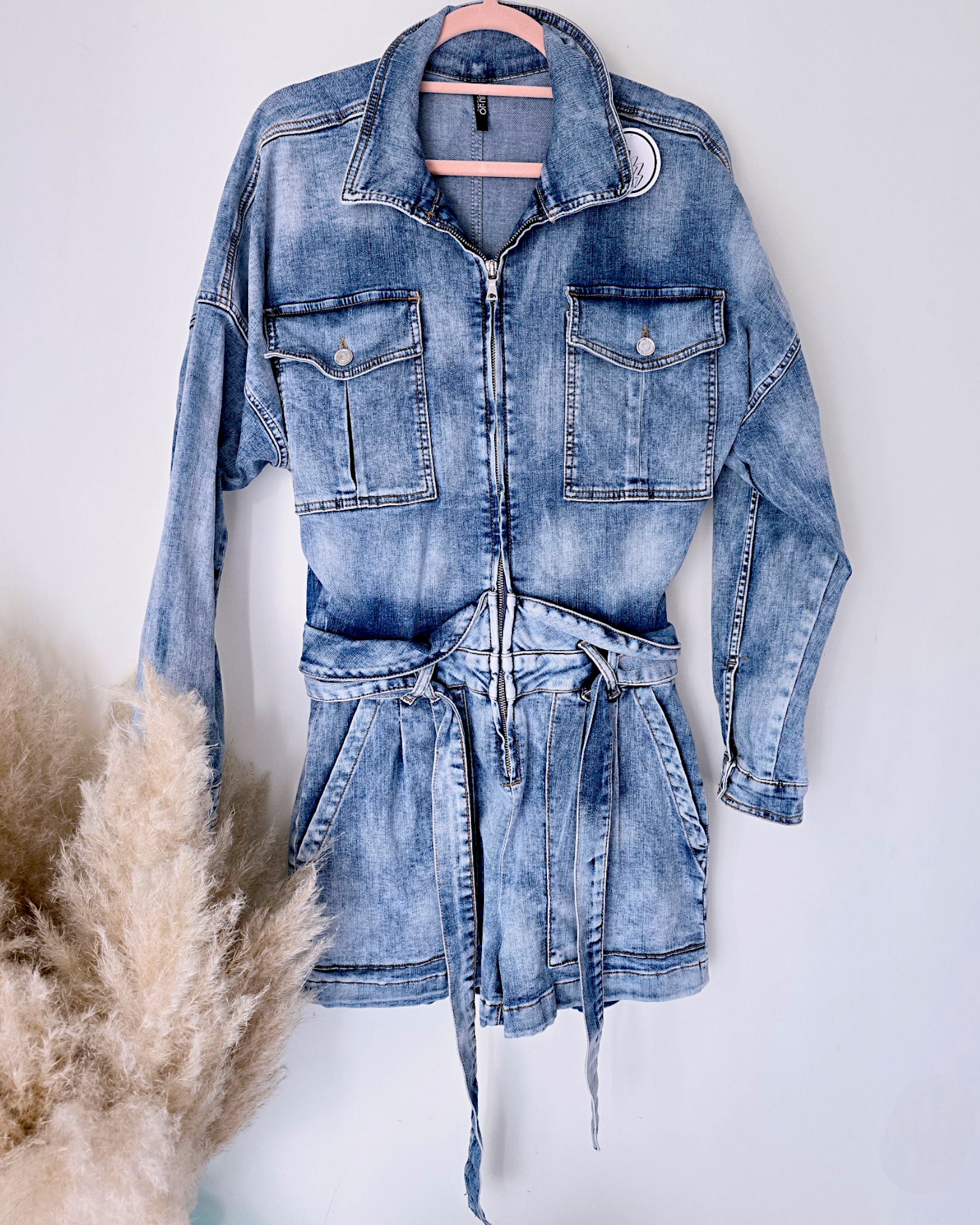 Combi-short en denim - 𝐌𝐚𝐫𝐢𝐧𝐚𝟒𝟒𝐟𝐚𝐦𝐢𝐥𝐲