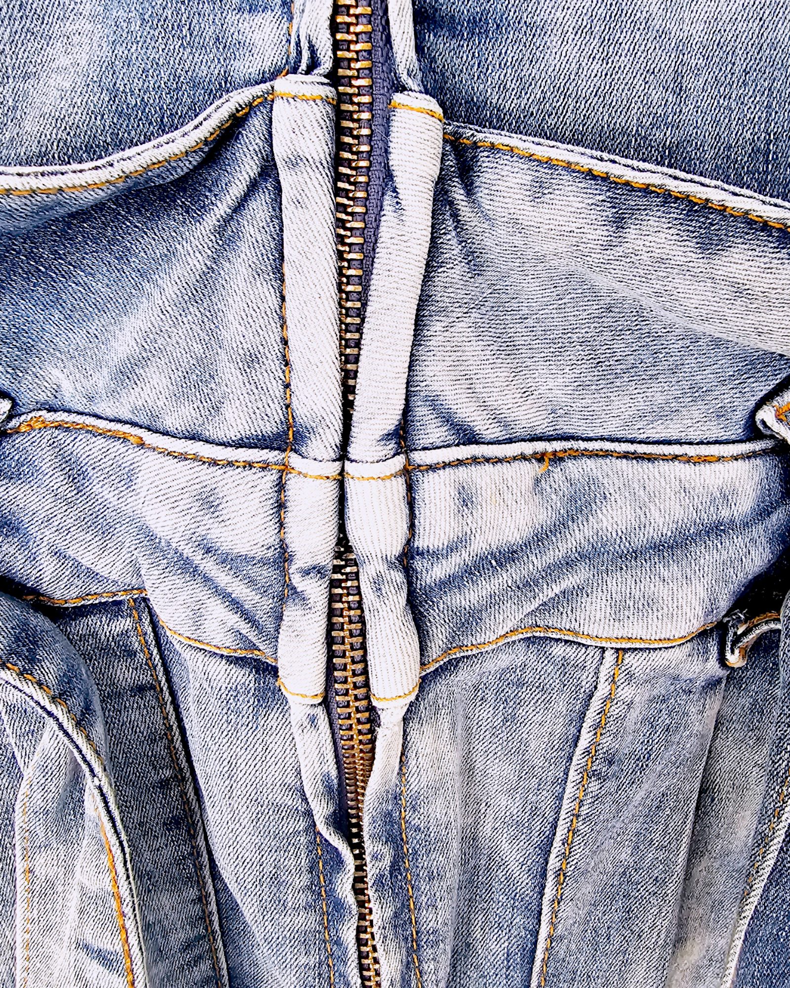 Combi-short en denim - 𝐌𝐚𝐫𝐢𝐧𝐚𝟒𝟒𝐟𝐚𝐦𝐢𝐥𝐲