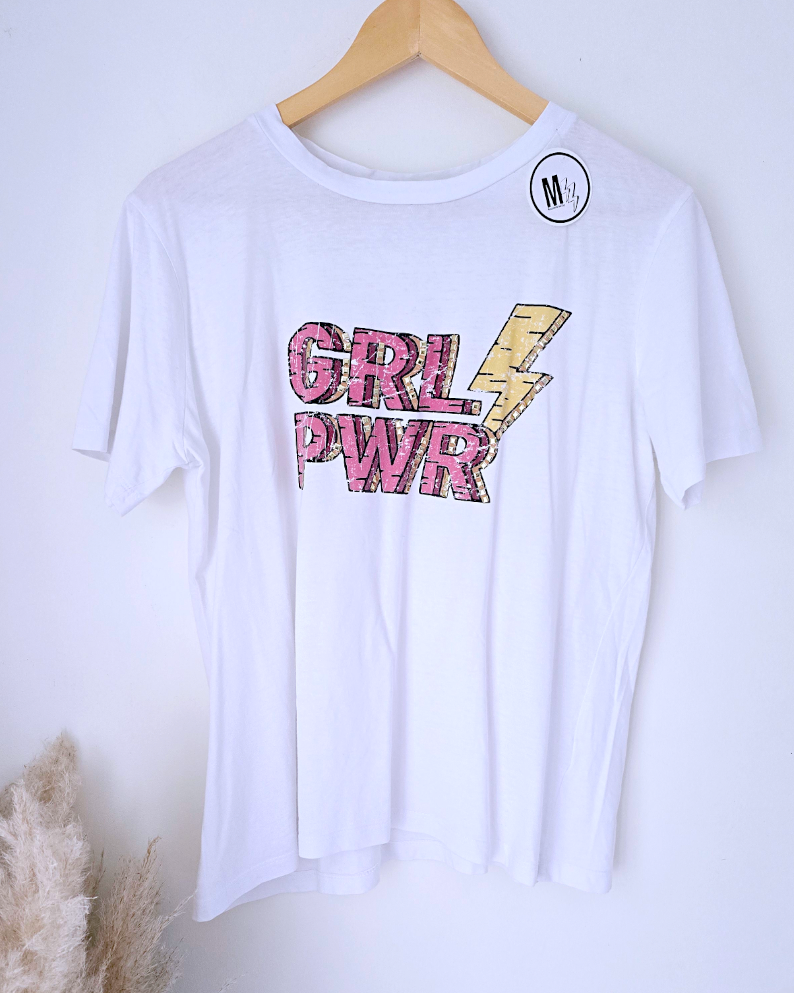 Tee-shirt girl power ⚡︎ - 𝐌𝐚𝐫𝐢𝐧𝐚𝟒𝟒𝐟𝐚𝐦𝐢𝐥𝐲