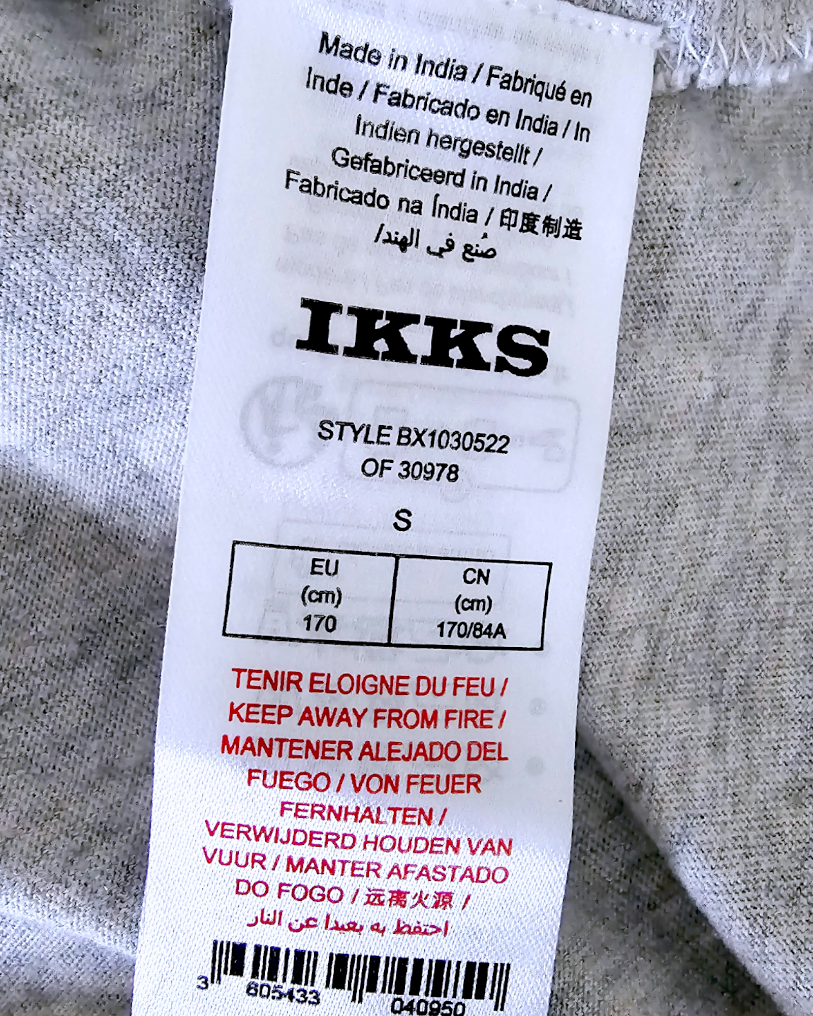 Tee-shirt gris à tag - 𝐌𝐚𝐫𝐢𝐧𝐚𝟒𝟒𝐟𝐚𝐦𝐢𝐥𝐲