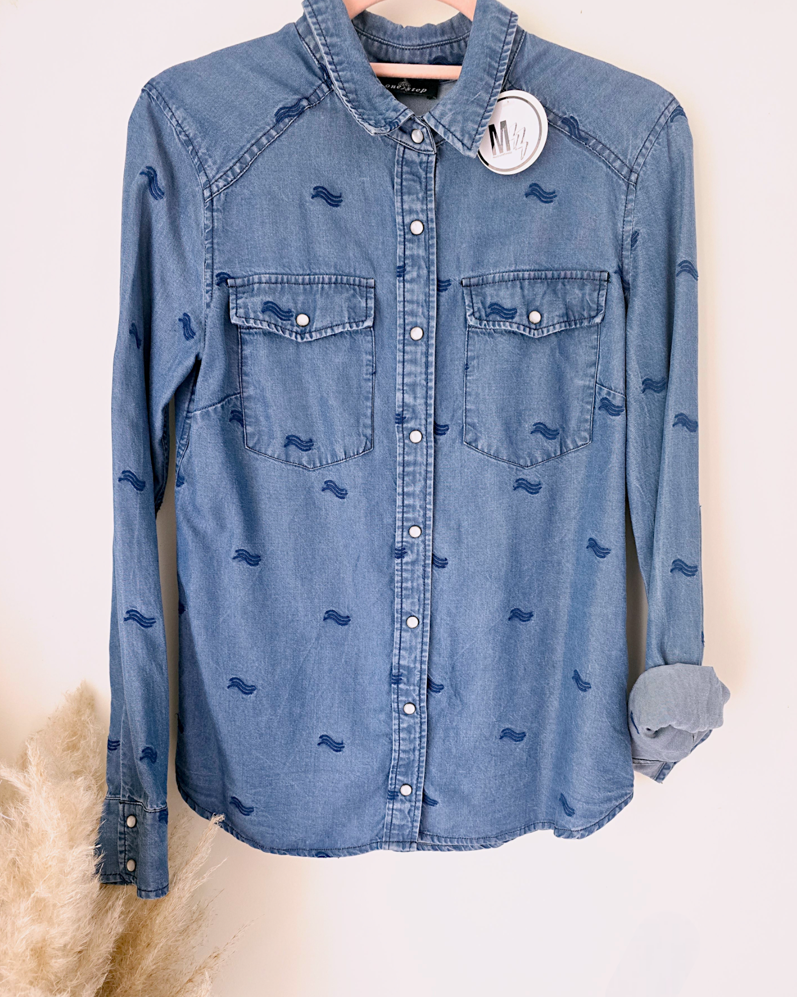 Chemise bleue - 𝐌𝐚𝐫𝐢𝐧𝐚𝟒𝟒𝐟𝐚𝐦𝐢𝐥𝐲