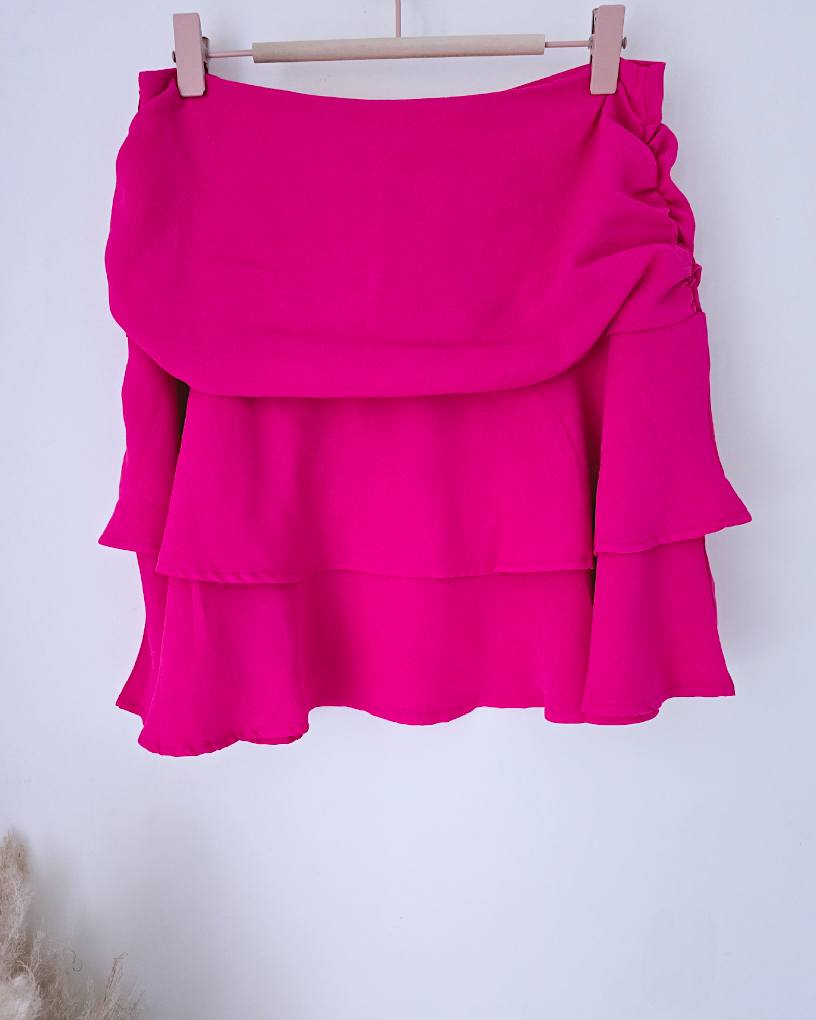 Jupe courte fuchsia - 𝐌𝐚𝐫𝐢𝐧𝐚𝟒𝟒𝐟𝐚𝐦𝐢𝐥𝐲