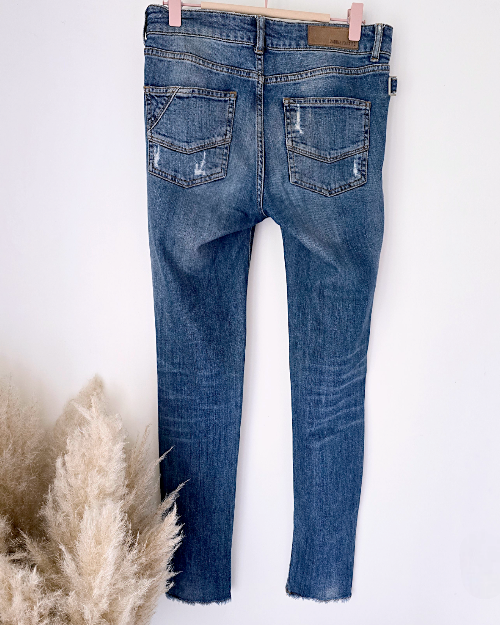 🔥Jean Eva use bleu - 𝐌𝐚𝐫𝐢𝐧𝐚𝟒𝟒𝐟𝐚𝐦𝐢𝐥𝐲