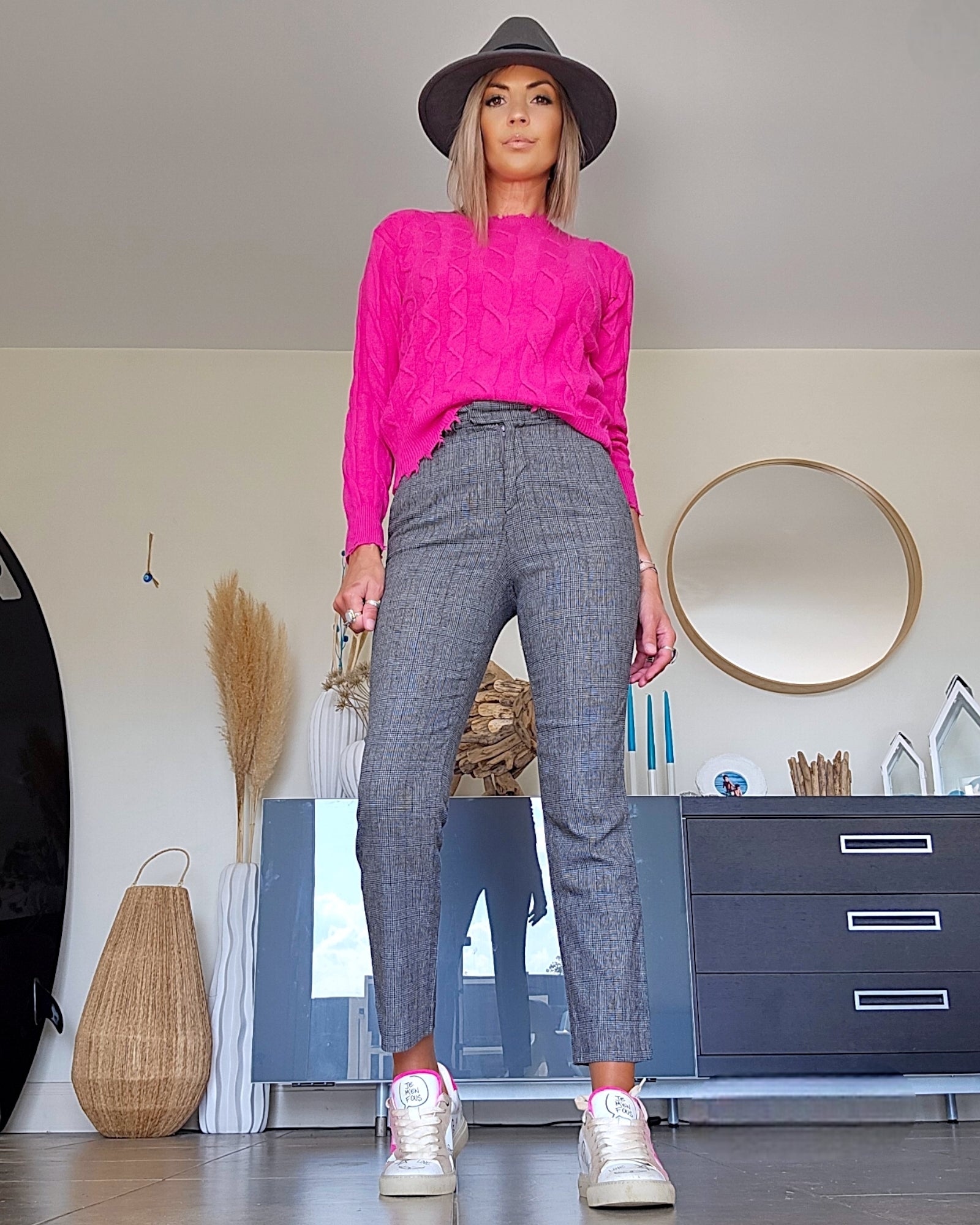 Pull torsadé fuchsia