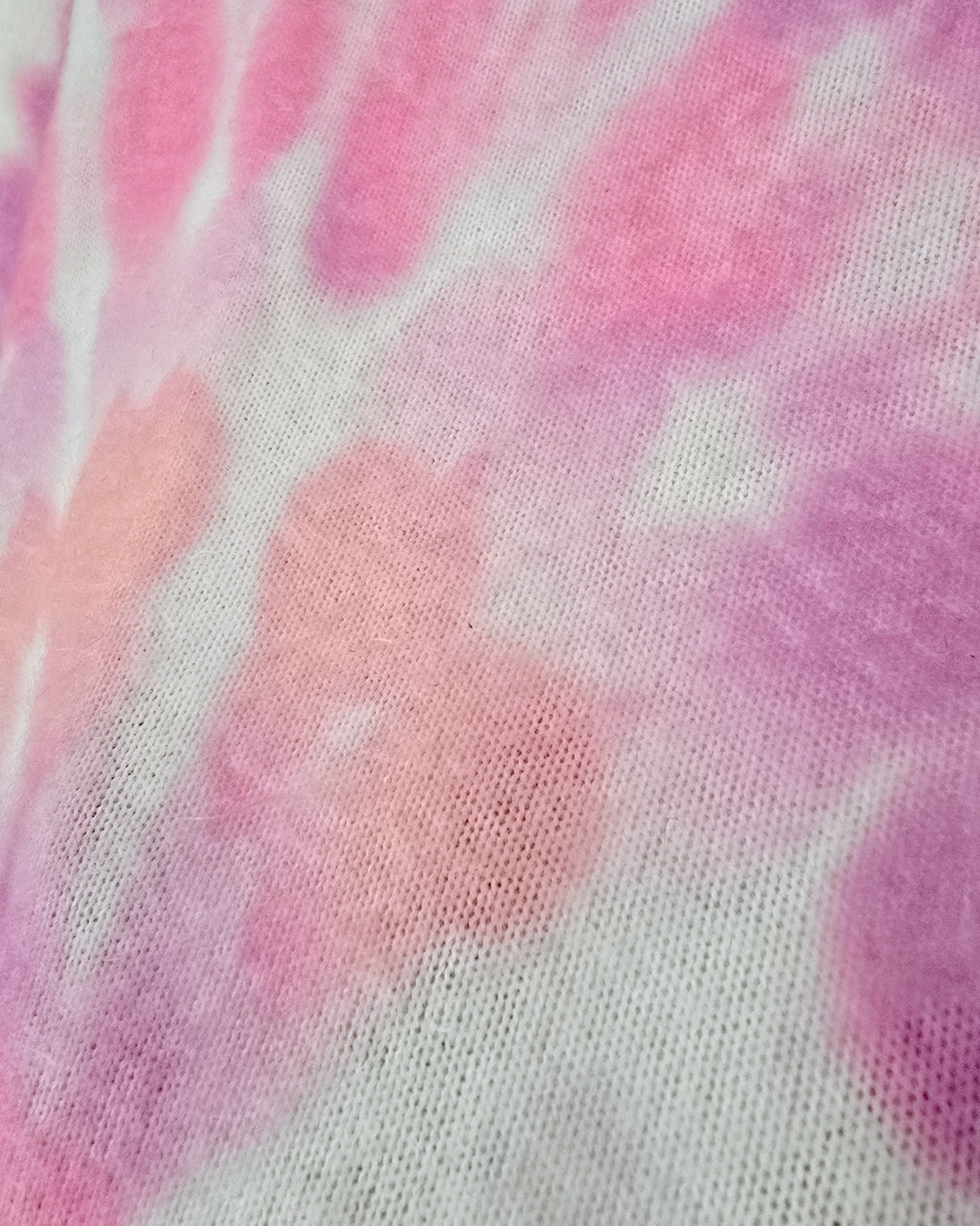 Pull tie and dye