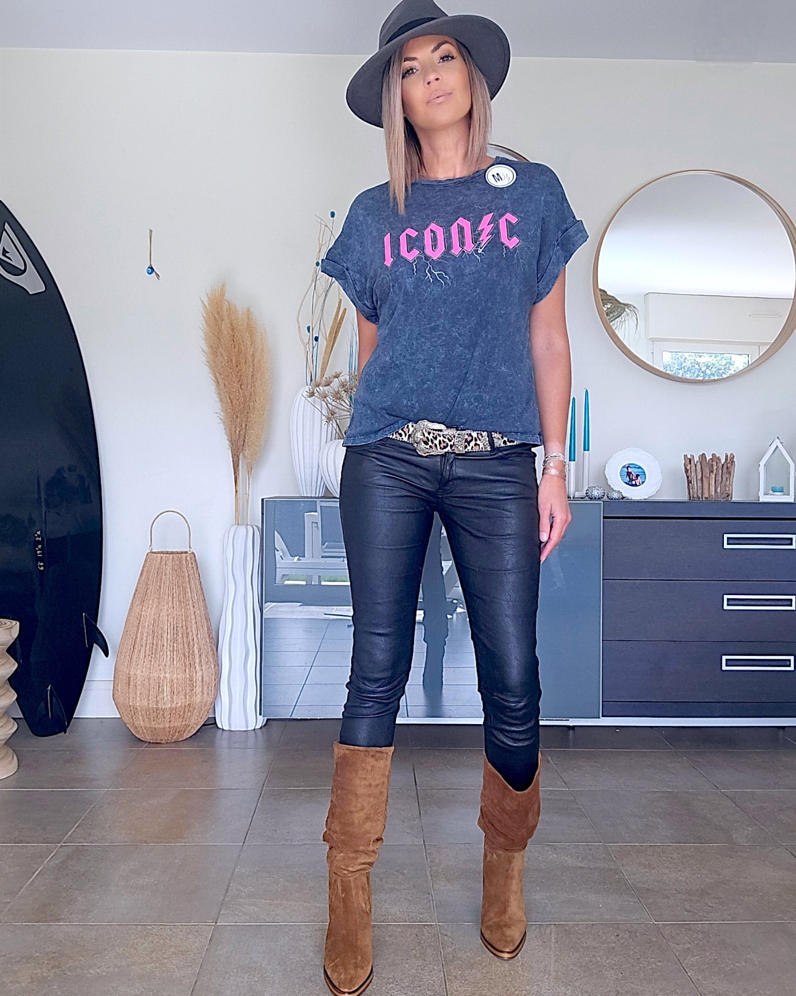 Tee-shirt Icon↯c - 𝐌𝐚𝐫𝐢𝐧𝐚𝟒𝟒𝐟𝐚𝐦𝐢𝐥𝐲