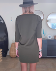 Robe kaki