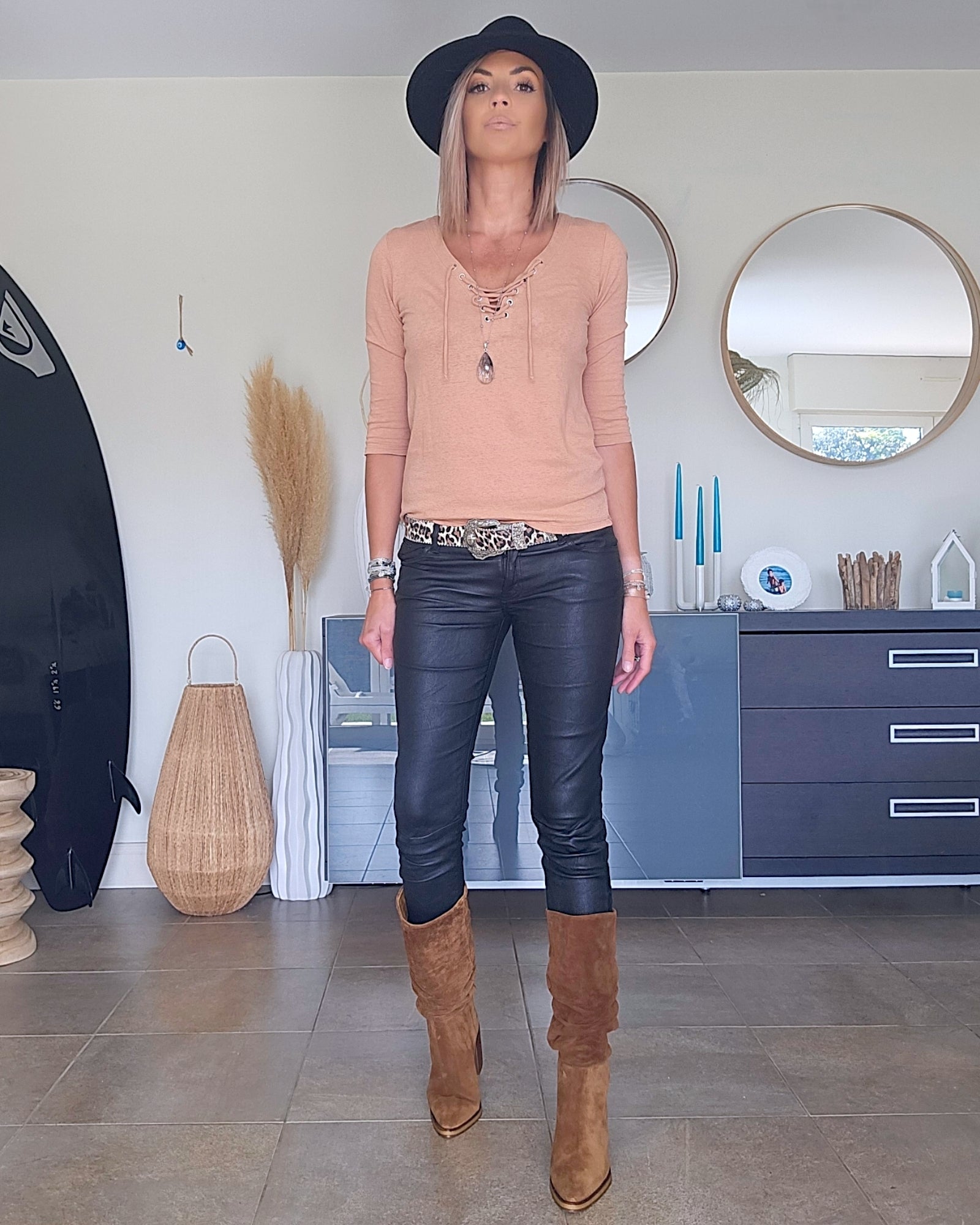 Tee-shirt encolure en V