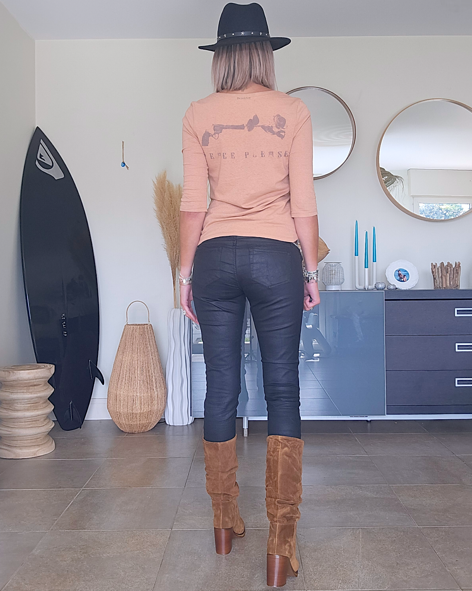 Tee-shirt encolure en V