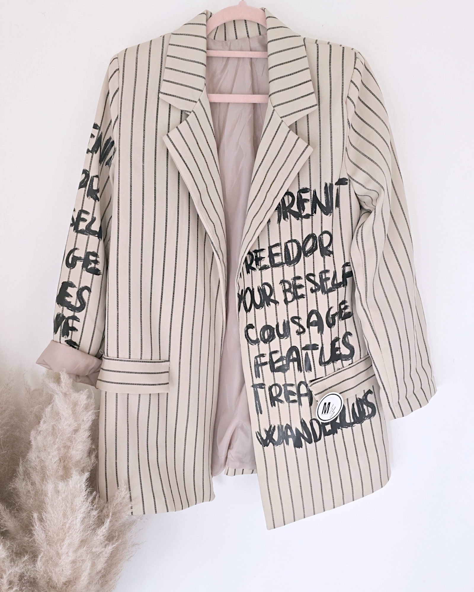 Veste boy à rayures et tags