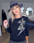 Pull noir à éclair