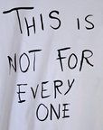 Tee-shirt blanc à tags
