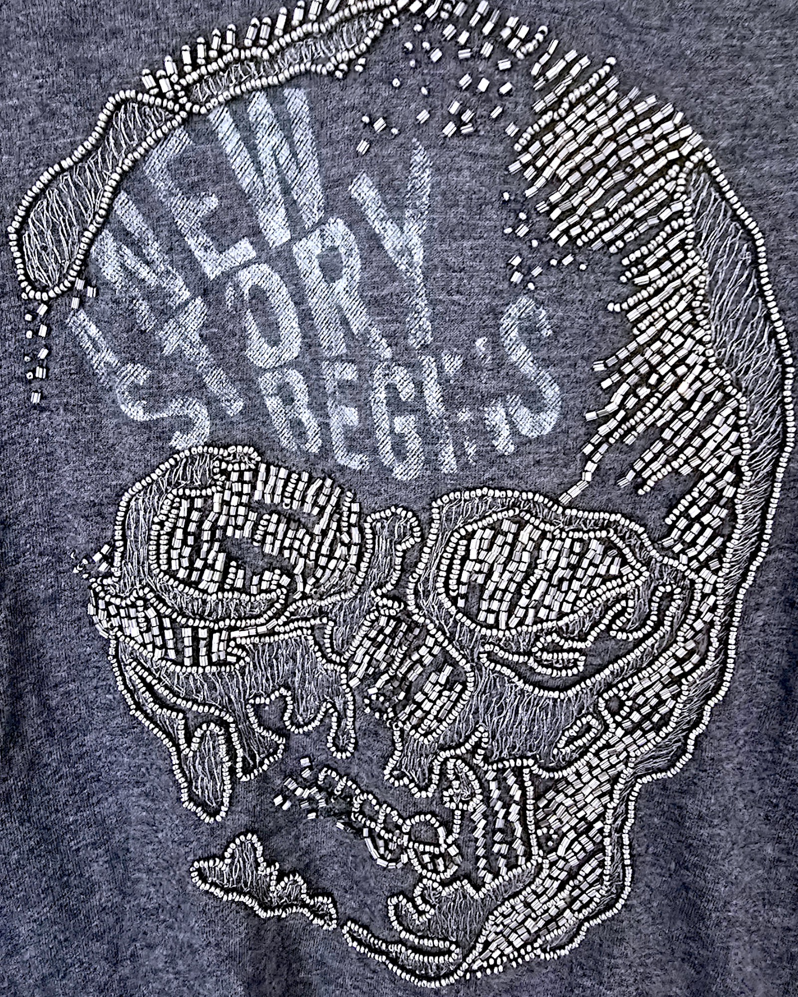 Tee-shirt skull a perles bijoux