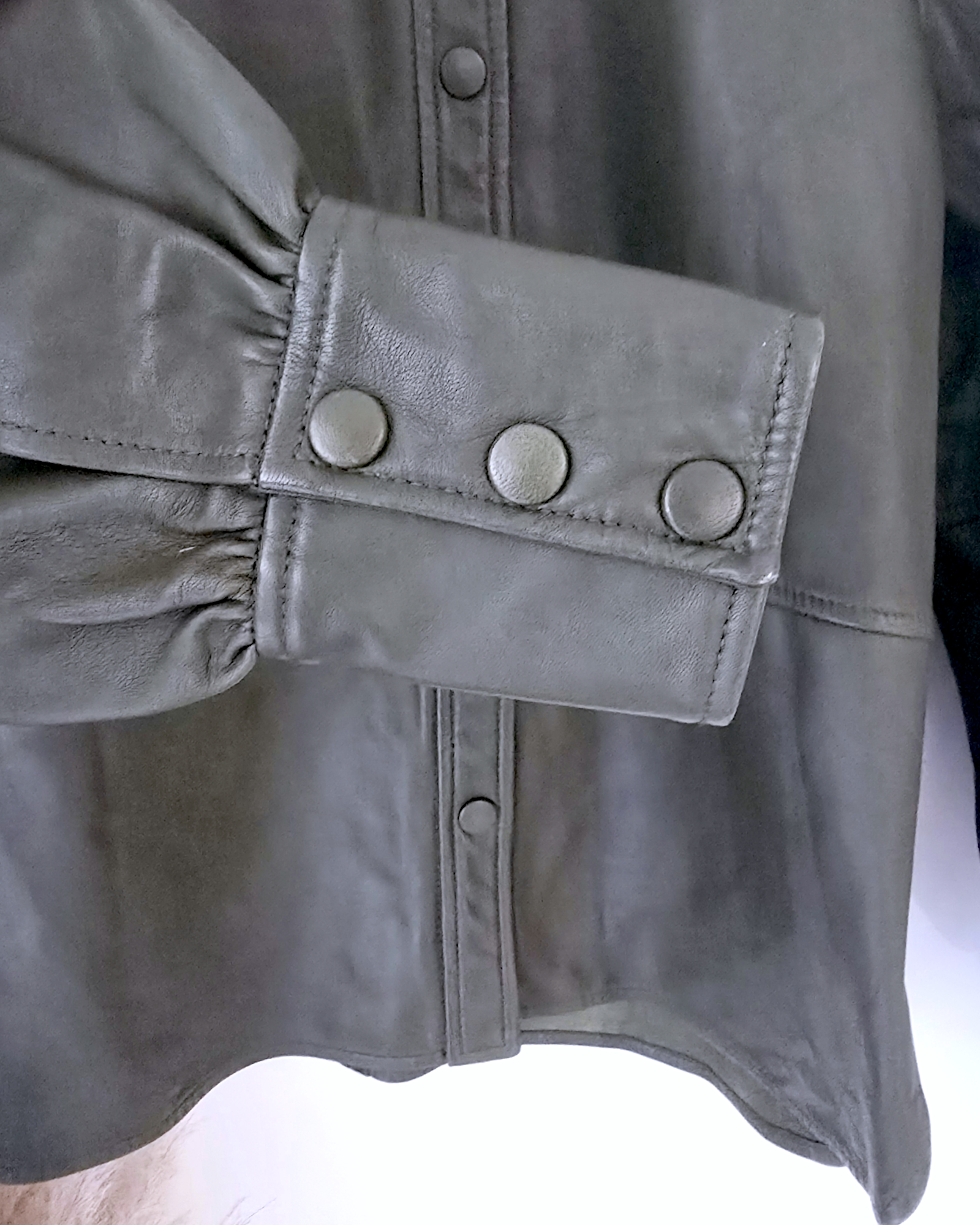 Surchemise vintage en cuir