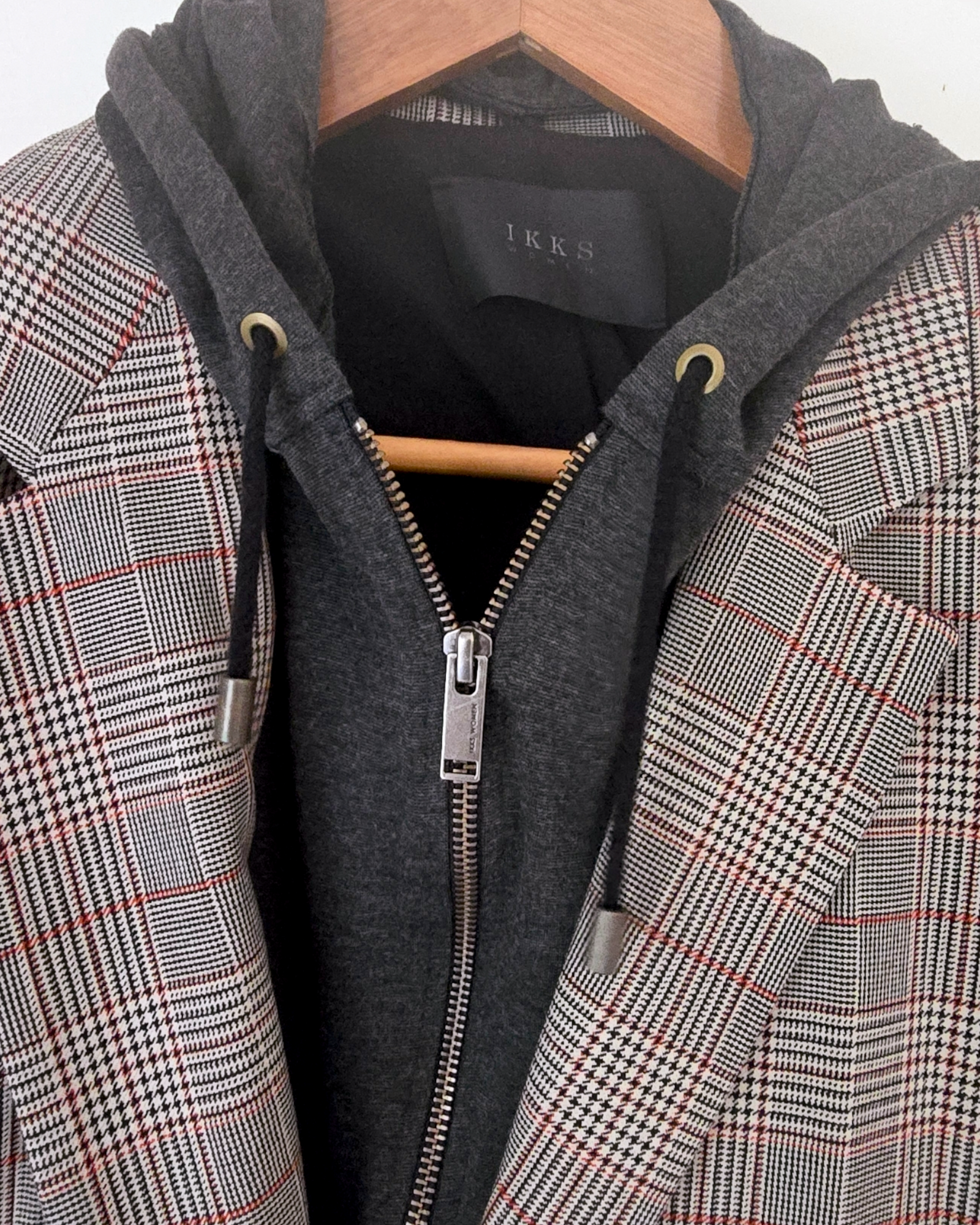 Veste à capuche