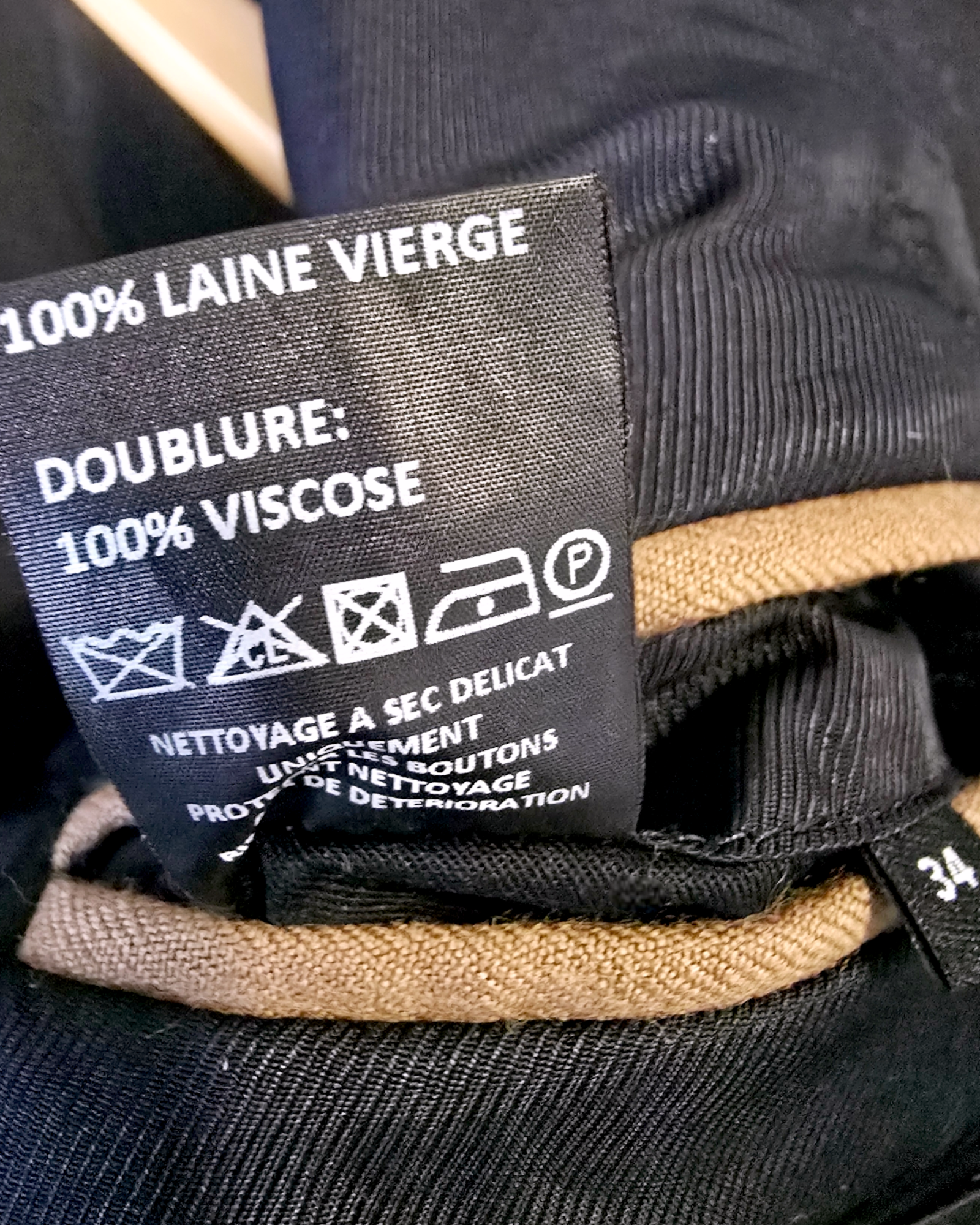 Veste chic customisée en laine