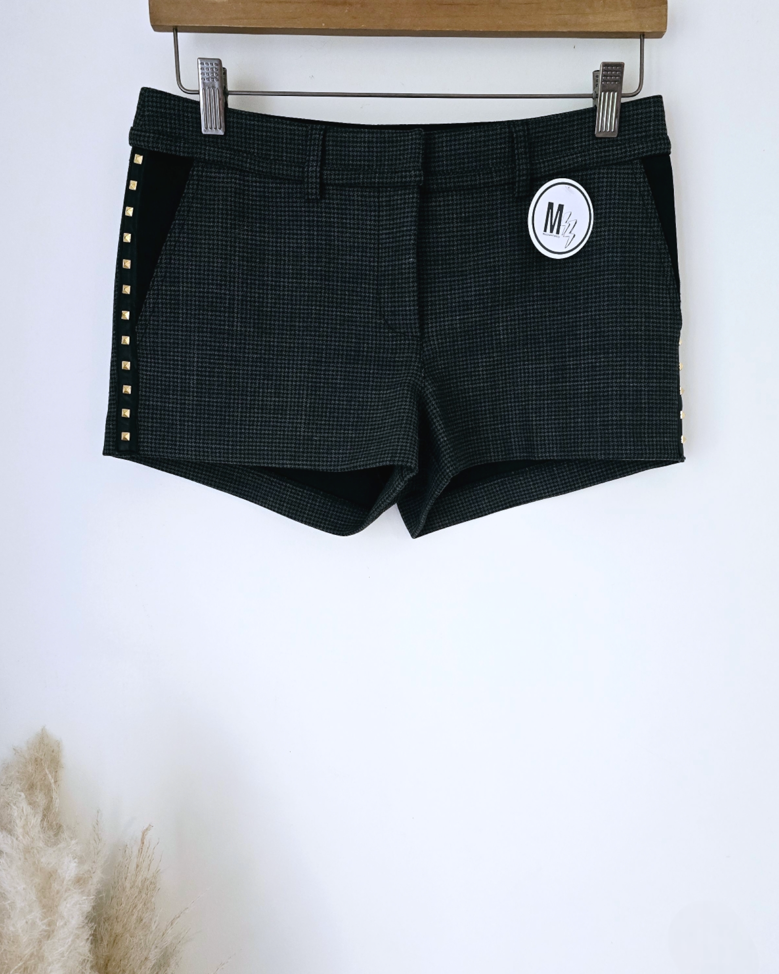 Short chic cloutés