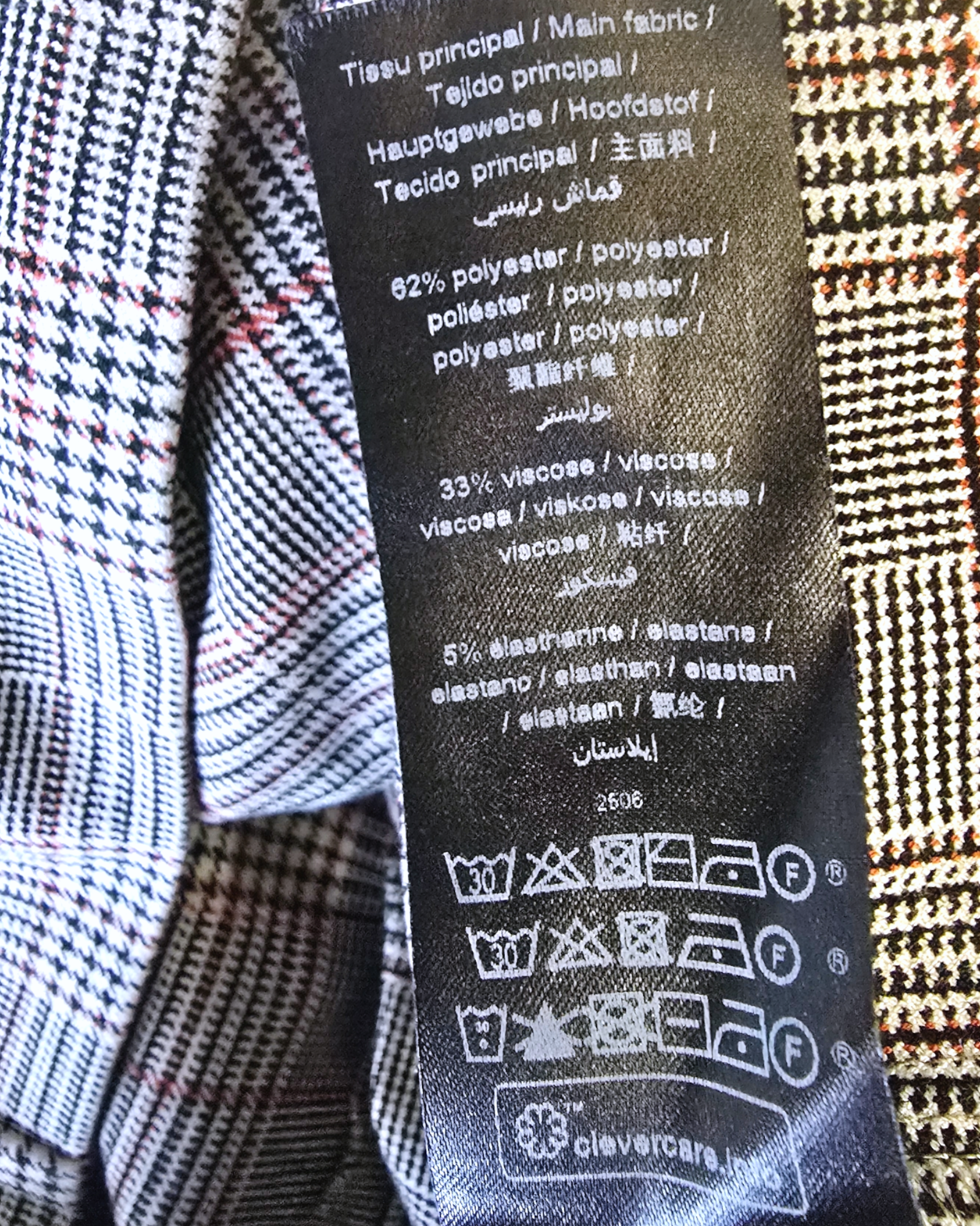 Jupe originale à carreaux